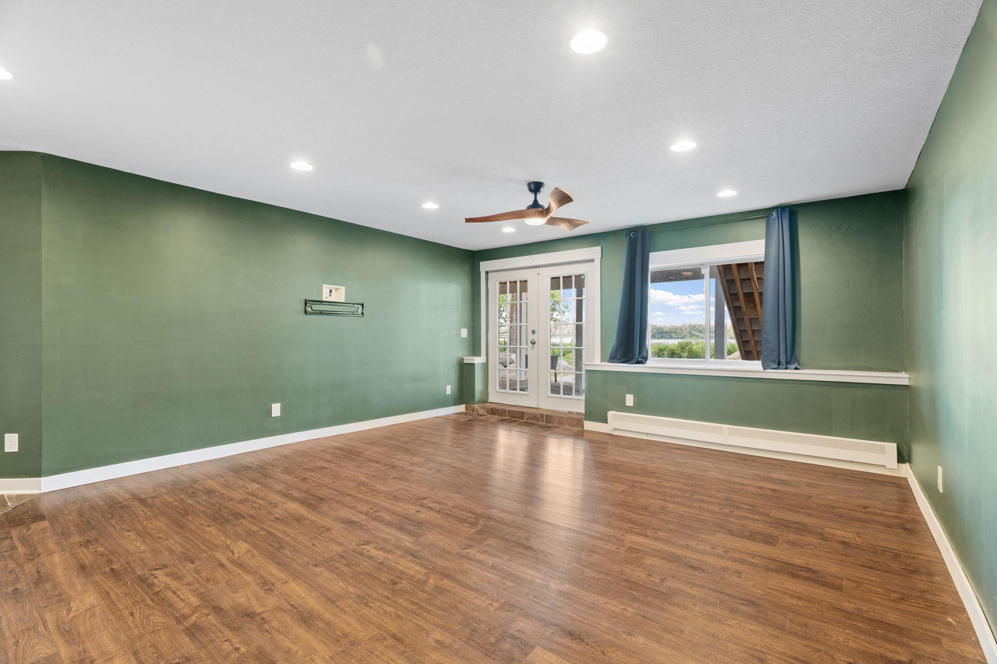View of Residential at 4337 Old Highway 10, Arden Hills MN 55112, Arden Hills (59 of 82) - Mike Wilen | Minnesota Team Real Estate