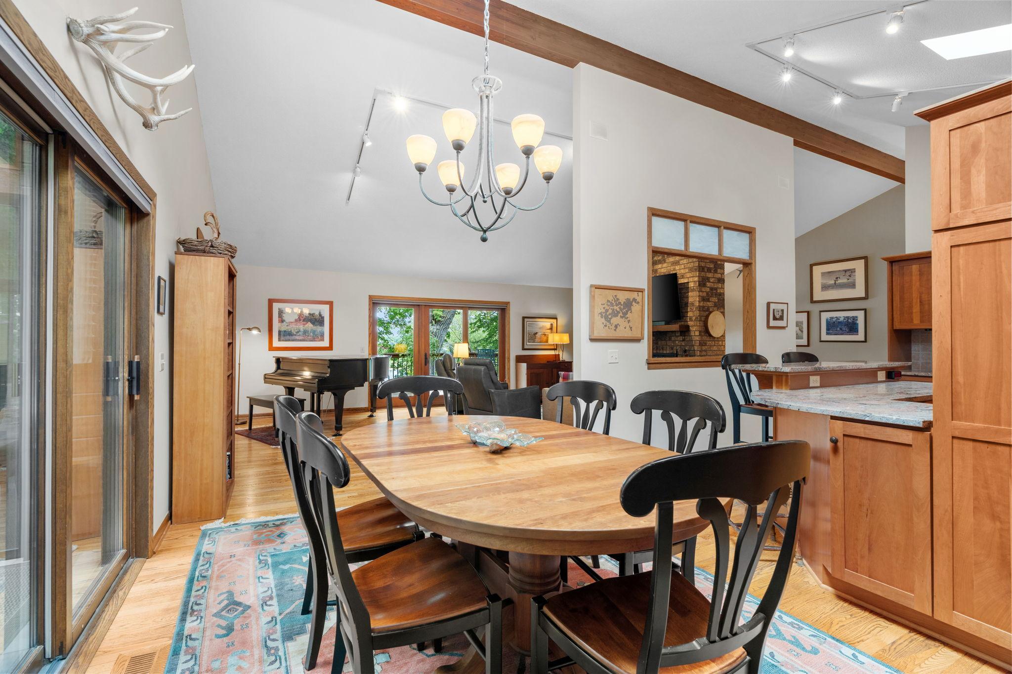 View of Residential at 525 Park Lane, Orono MN 55356, Orono (14 of 52) - Mike Wilen | Minnesota Team Real Estate