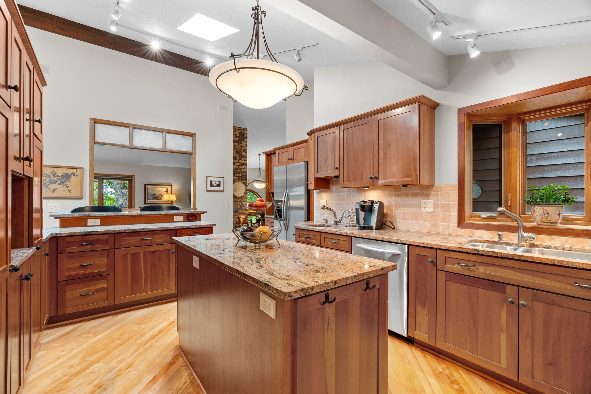 View of Residential at 525 Park Lane, Orono MN 55356, Orono (12 of 52) - Mike Wilen | Minnesota Team Real Estate