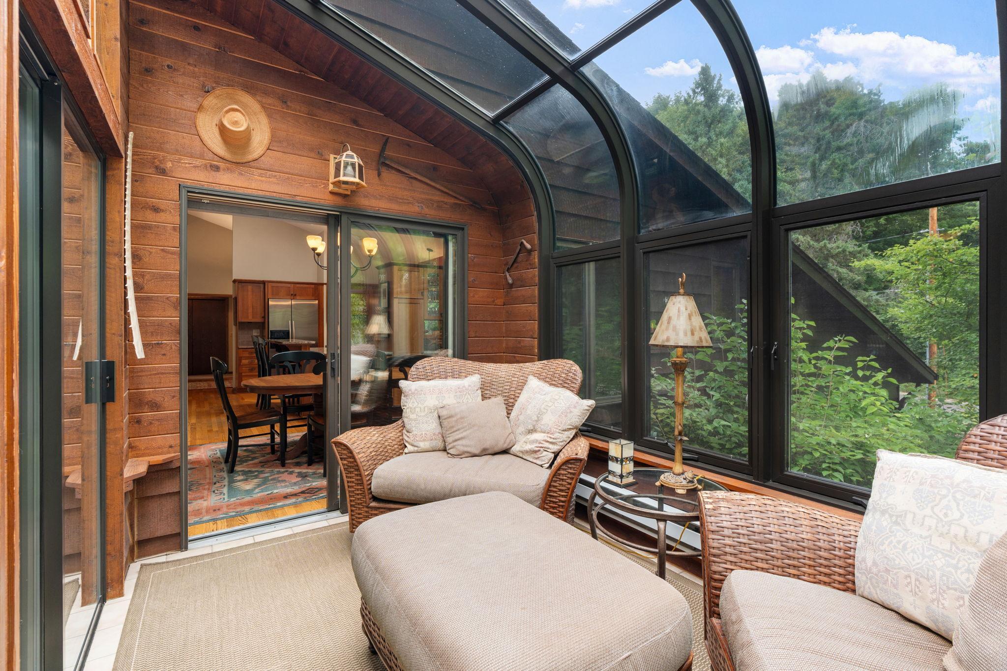 View of Residential at 525 Park Lane, Orono MN 55356, Orono (21 of 52) - Mike Wilen | Minnesota Team Real Estate