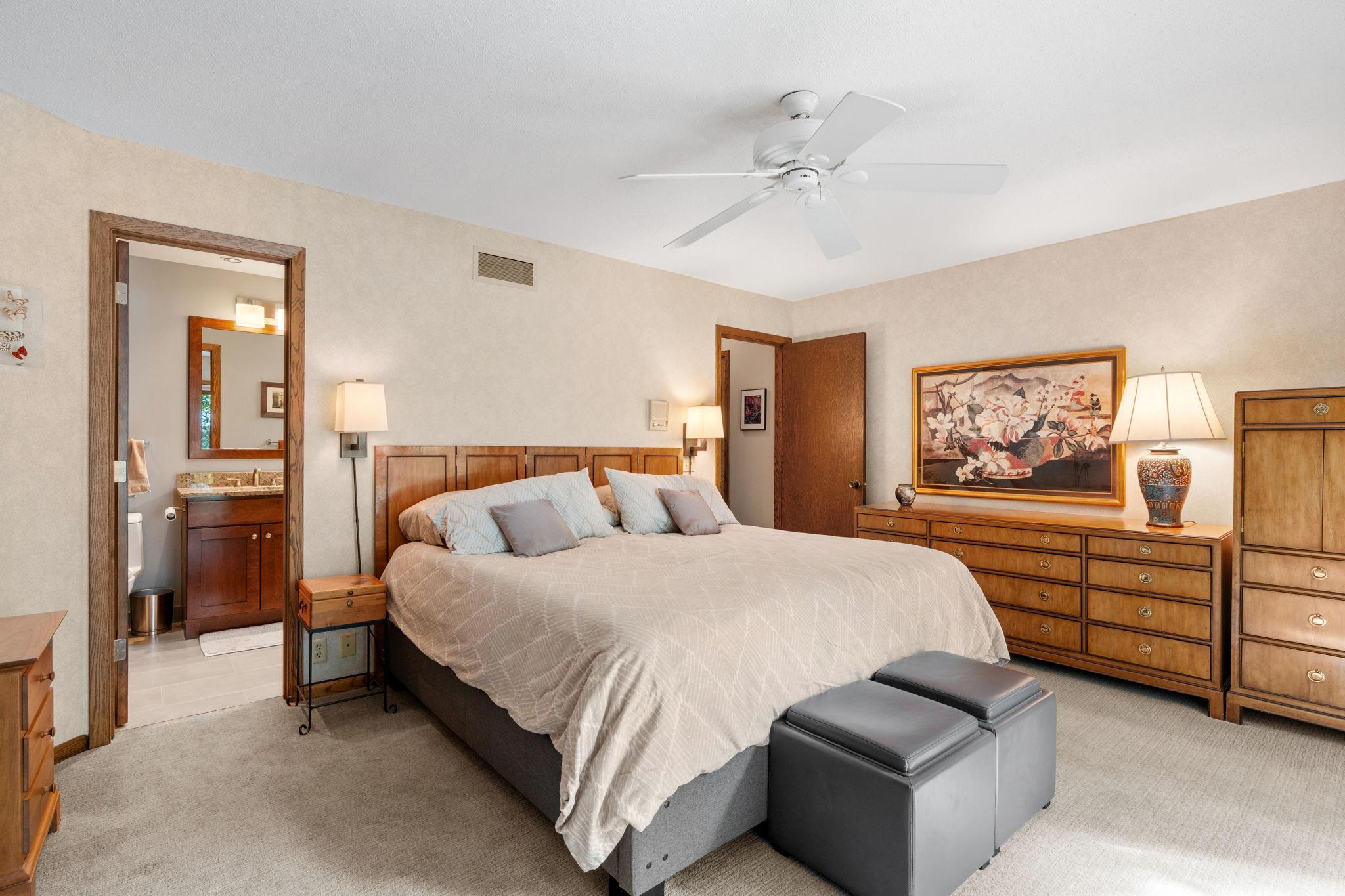 View of Residential at 525 Park Lane, Orono MN 55356, Orono (29 of 52) - Mike Wilen | Minnesota Team Real Estate