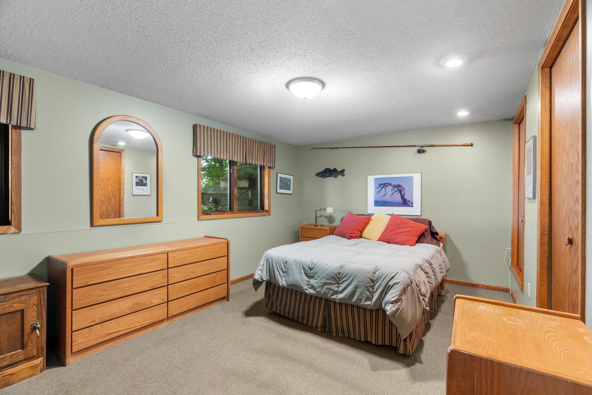 View of Residential at 525 Park Lane, Orono MN 55356, Orono (38 of 52) - Mike Wilen | Minnesota Team Real Estate