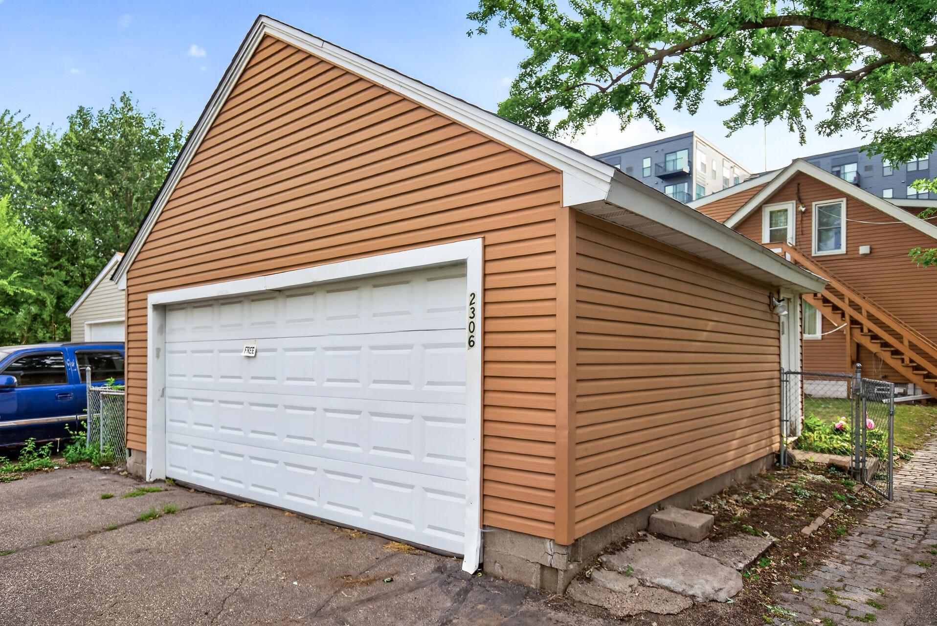 View of Residential at 2306 California Street, Minneapolis MN 55418, Minneapolis (8 of 15) - Mike Wilen | Minnesota Team Real Estate