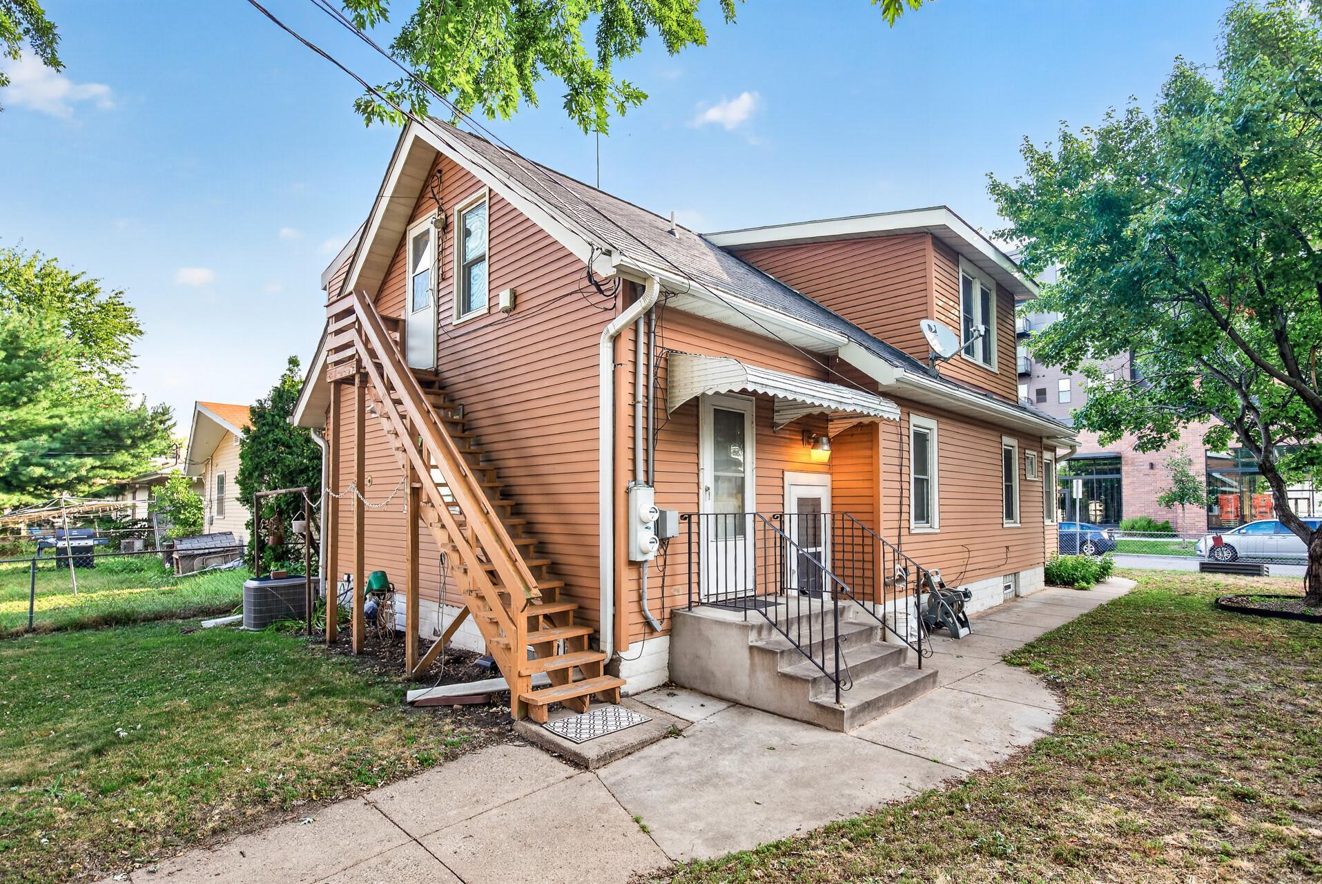 View of Residential at 2306 California Street, Minneapolis MN 55418, Minneapolis (4 of 15) - Mike Wilen | Minnesota Team Real Estate