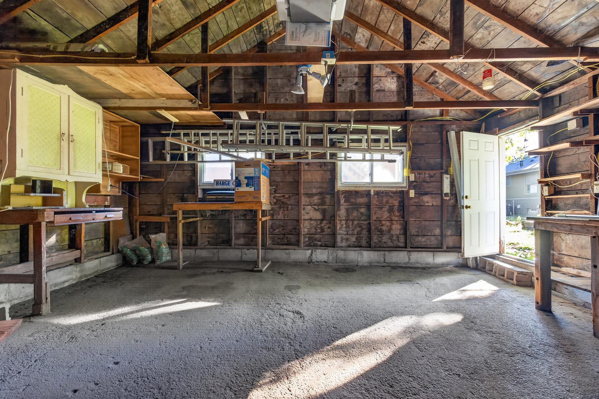View of Residential at 2306 California Street, Minneapolis MN 55418, Minneapolis (41 of 48) - Mike Wilen | Minnesota Team Real Estate