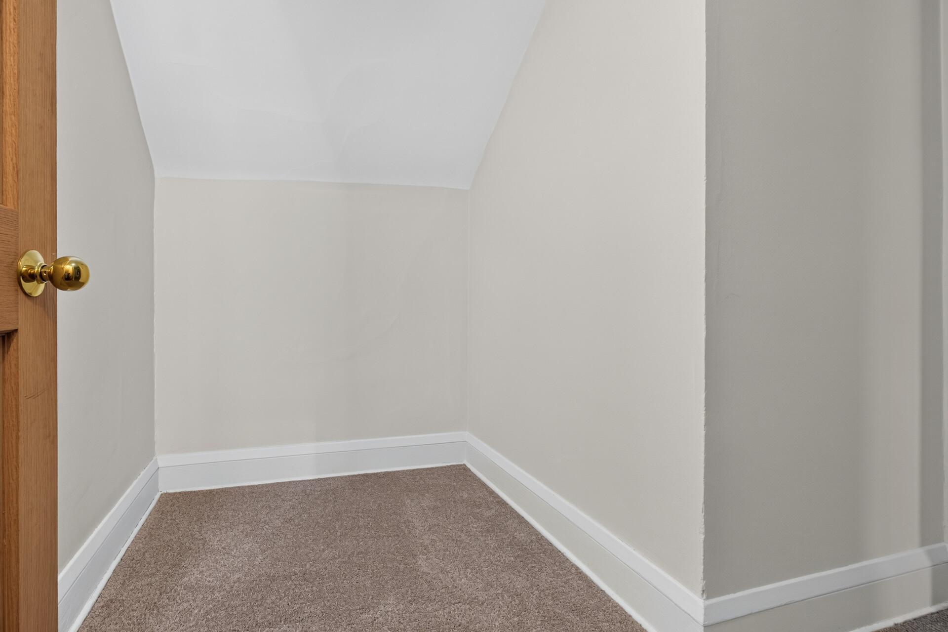 View of Residential at 2306 California Street, Minneapolis MN 55418, Minneapolis (23 of 48) - Mike Wilen | Minnesota Team Real Estate