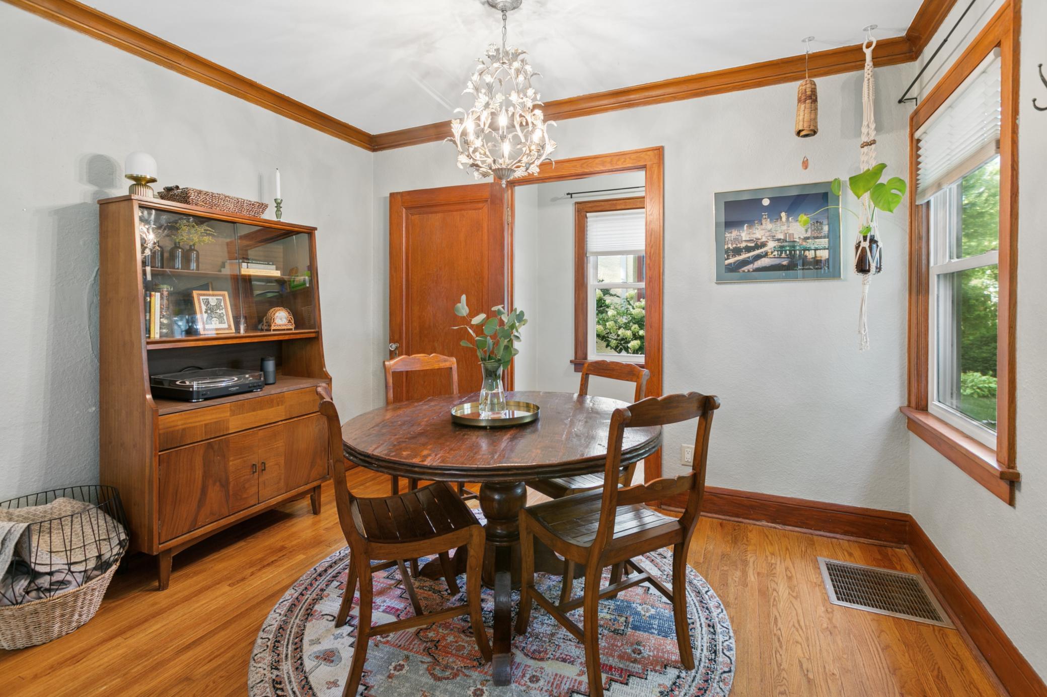 View of Residential at 2834 Arthur Street, Minneapolis MN 55418, Minneapolis (11 of 32) - Mike Wilen | Minnesota Team Real Estate