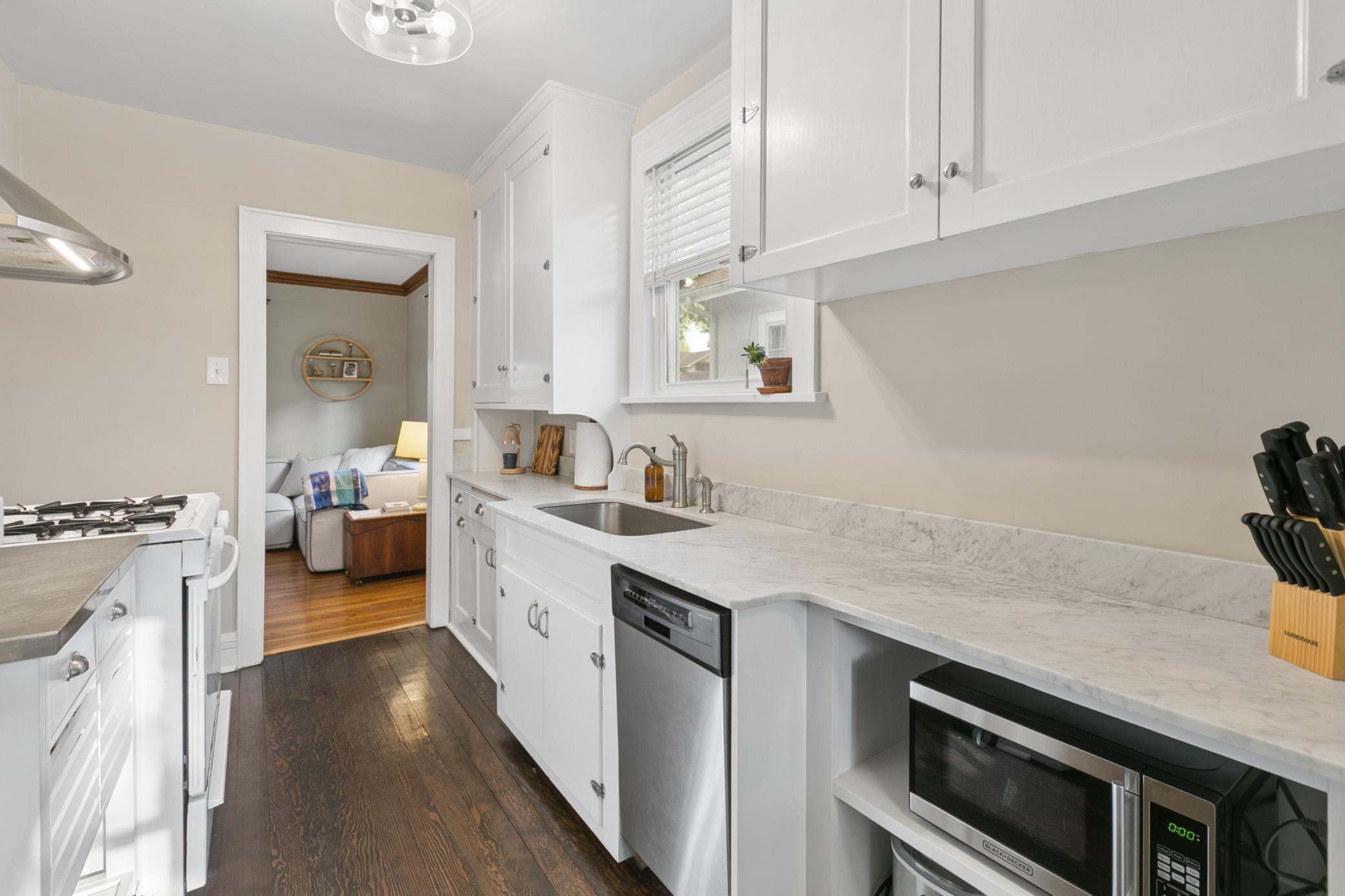 View of Residential at 2834 Arthur Street, Minneapolis MN 55418, Minneapolis (17 of 32) - Mike Wilen | Minnesota Team Real Estate