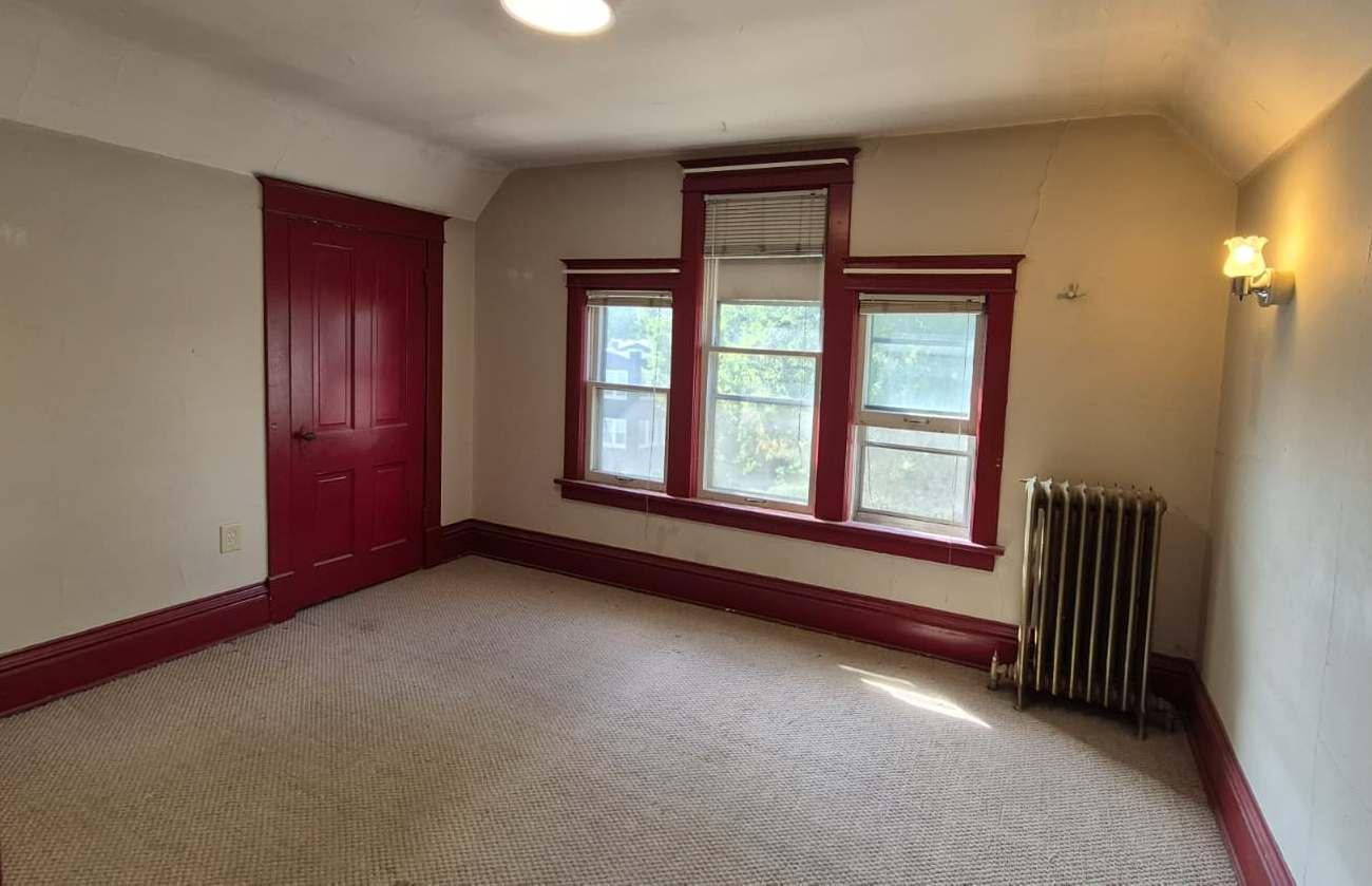 View of Residential Income at 2317 Garfield Avenue, Minneapolis MN 55405, Minneapolis (12 of 19) - Mike Wilen | Minnesota Team Real Estate