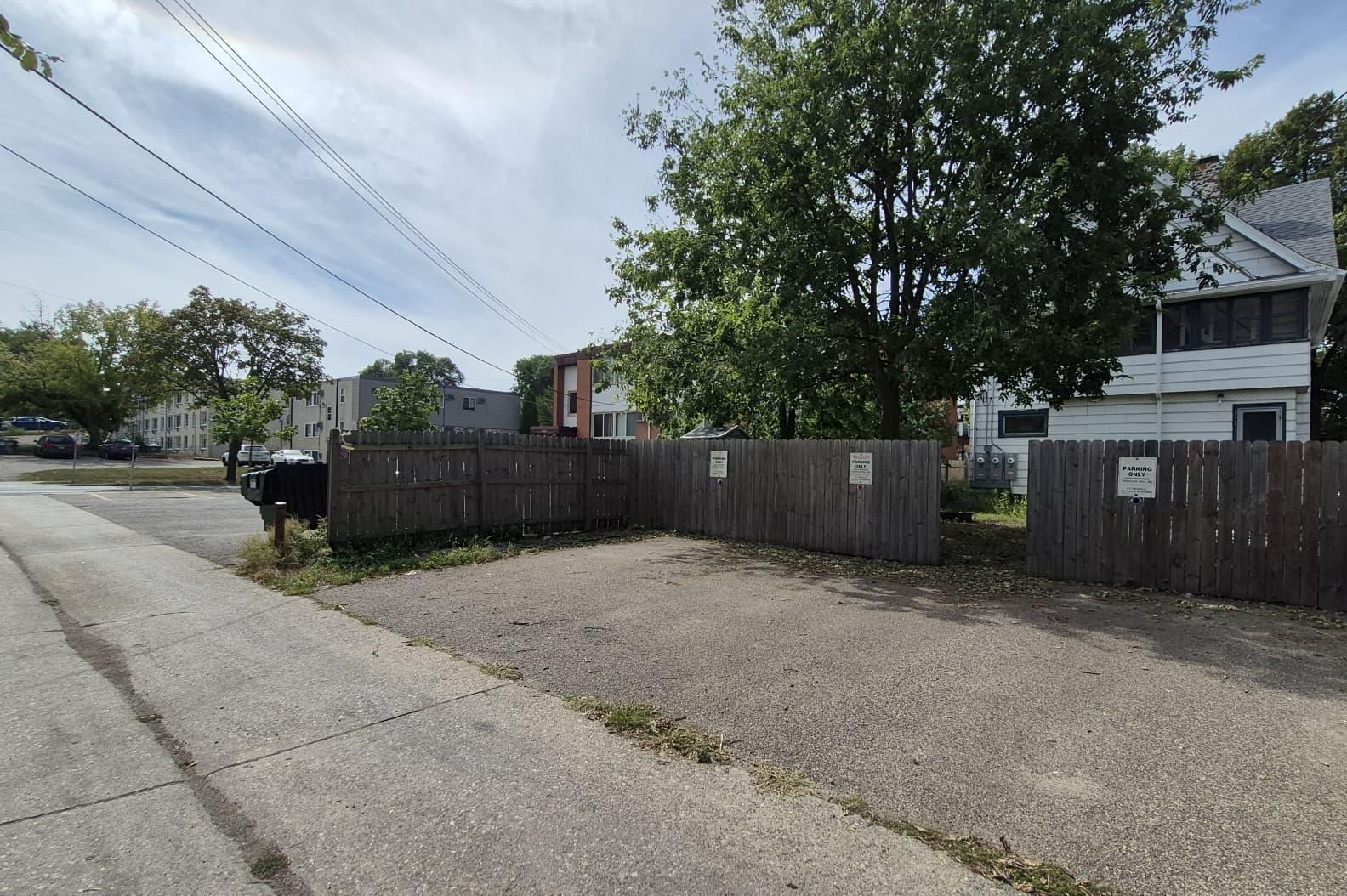 View of Residential Income at 2317 Garfield Avenue, Minneapolis MN 55405, Minneapolis (19 of 19) - Mike Wilen | Minnesota Team Real Estate
