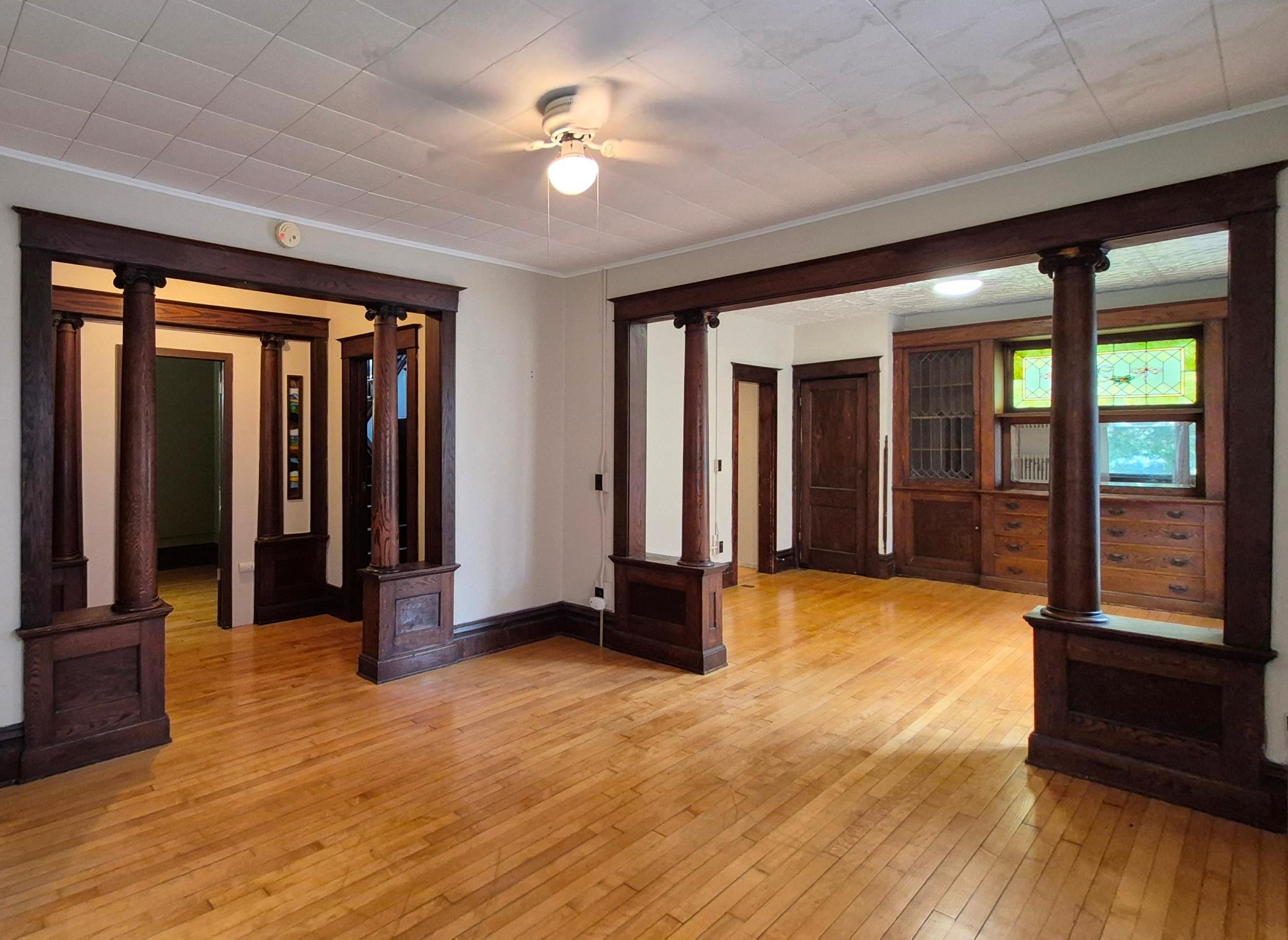 View of Residential Income at 2317 Garfield Avenue, Minneapolis MN 55405, Minneapolis (3 of 19) - Mike Wilen | Minnesota Team Real Estate