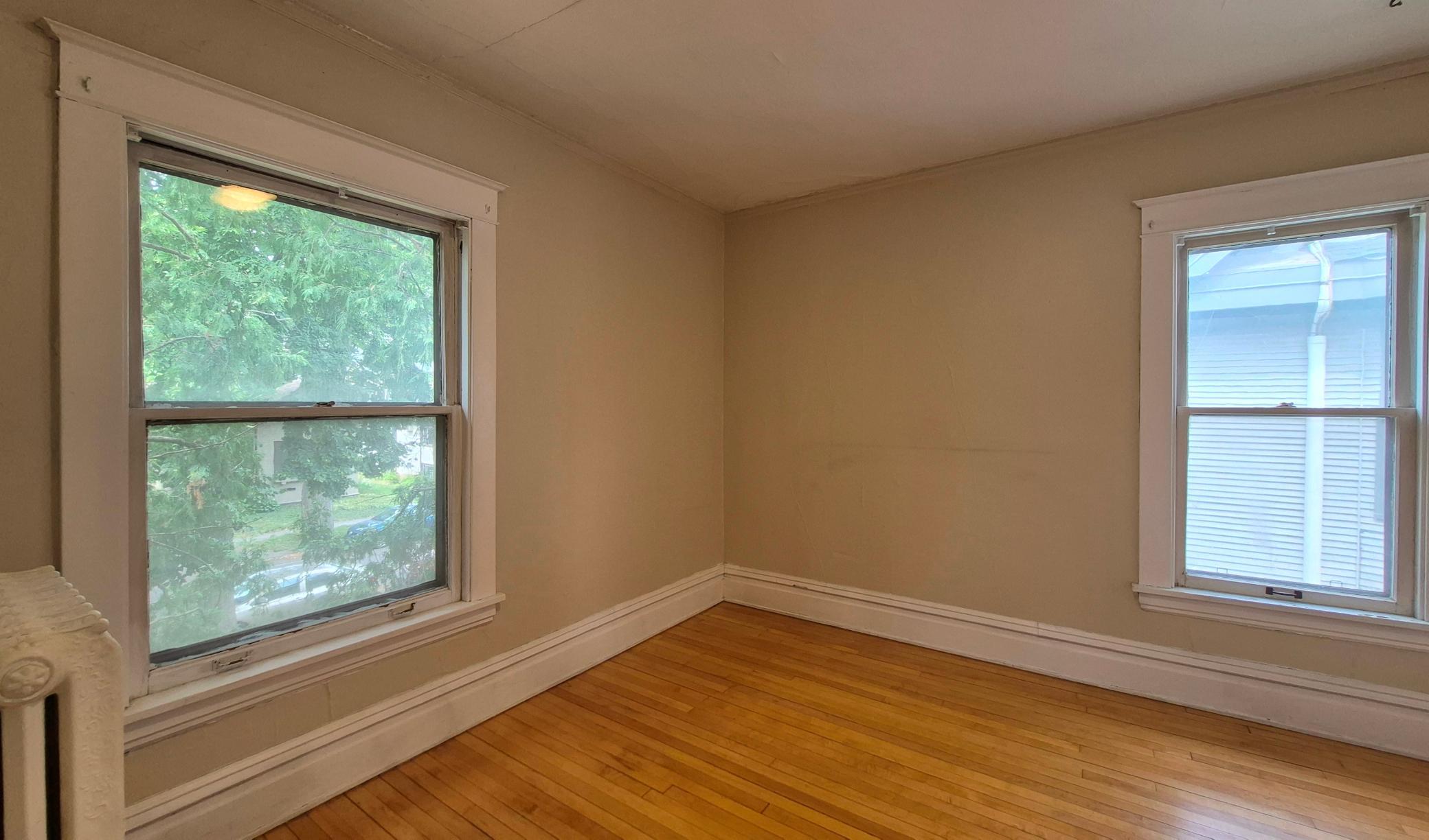 View of Residential Income at 2317 Garfield Avenue, Minneapolis MN 55405, Minneapolis (6 of 19) - Mike Wilen | Minnesota Team Real Estate