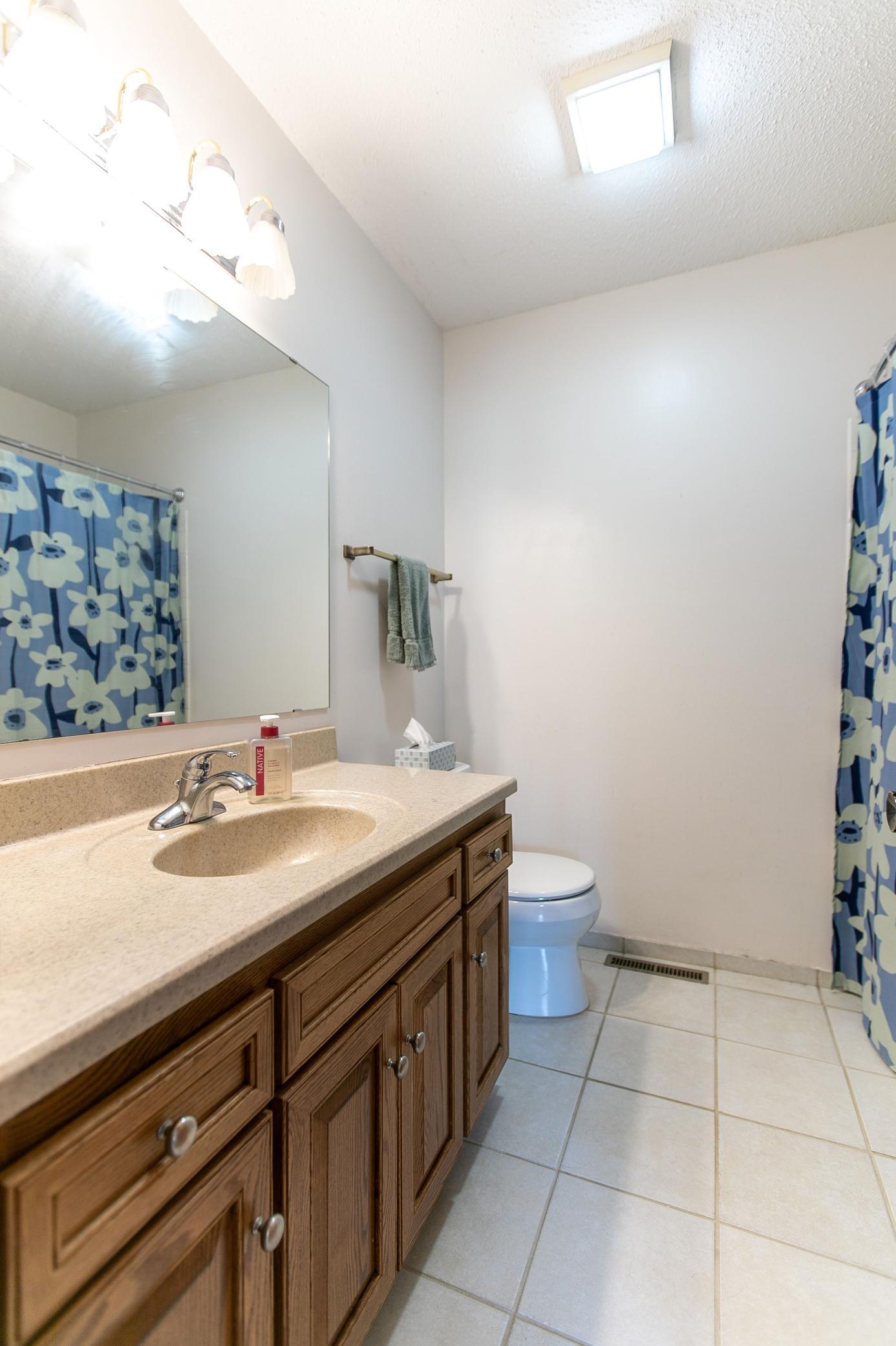 View of Residential at 5600 Donegal Drive, Shoreview MN 55126, Shoreview (11 of 14) - Mike Wilen | Minnesota Team Real Estate