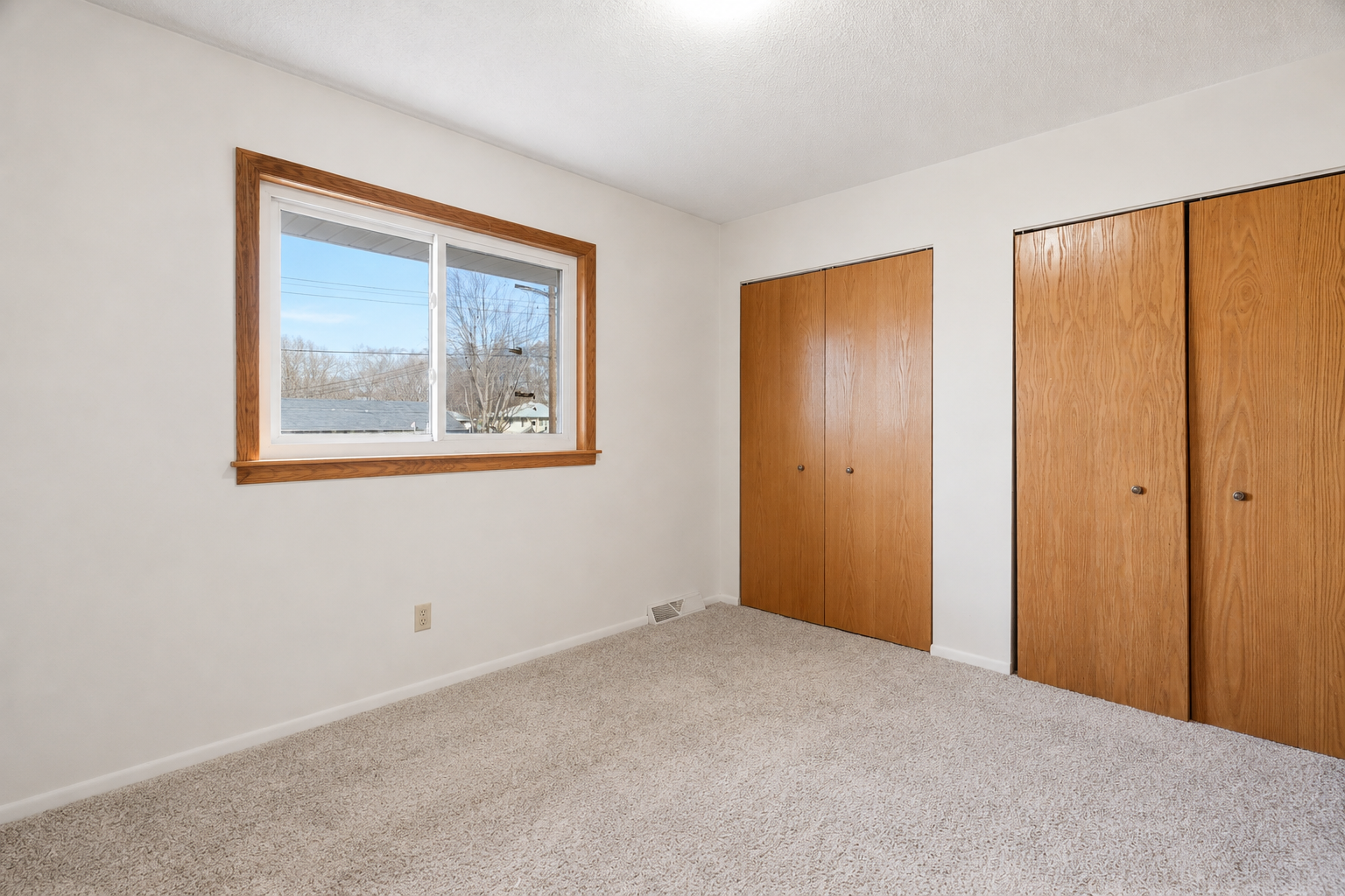 View of Residential at 1561 Clarence Street, Saint Paul MN 55106, Saint Paul (9 of 20) - Mike Wilen | Minnesota Team Real Estate