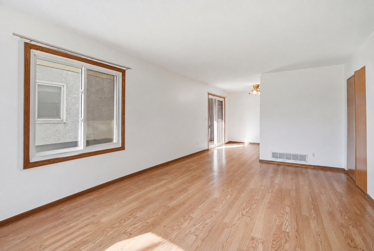 View of Residential at 1561 Clarence Street, Saint Paul MN 55106, Saint Paul (2 of 20) - Mike Wilen | Minnesota Team Real Estate