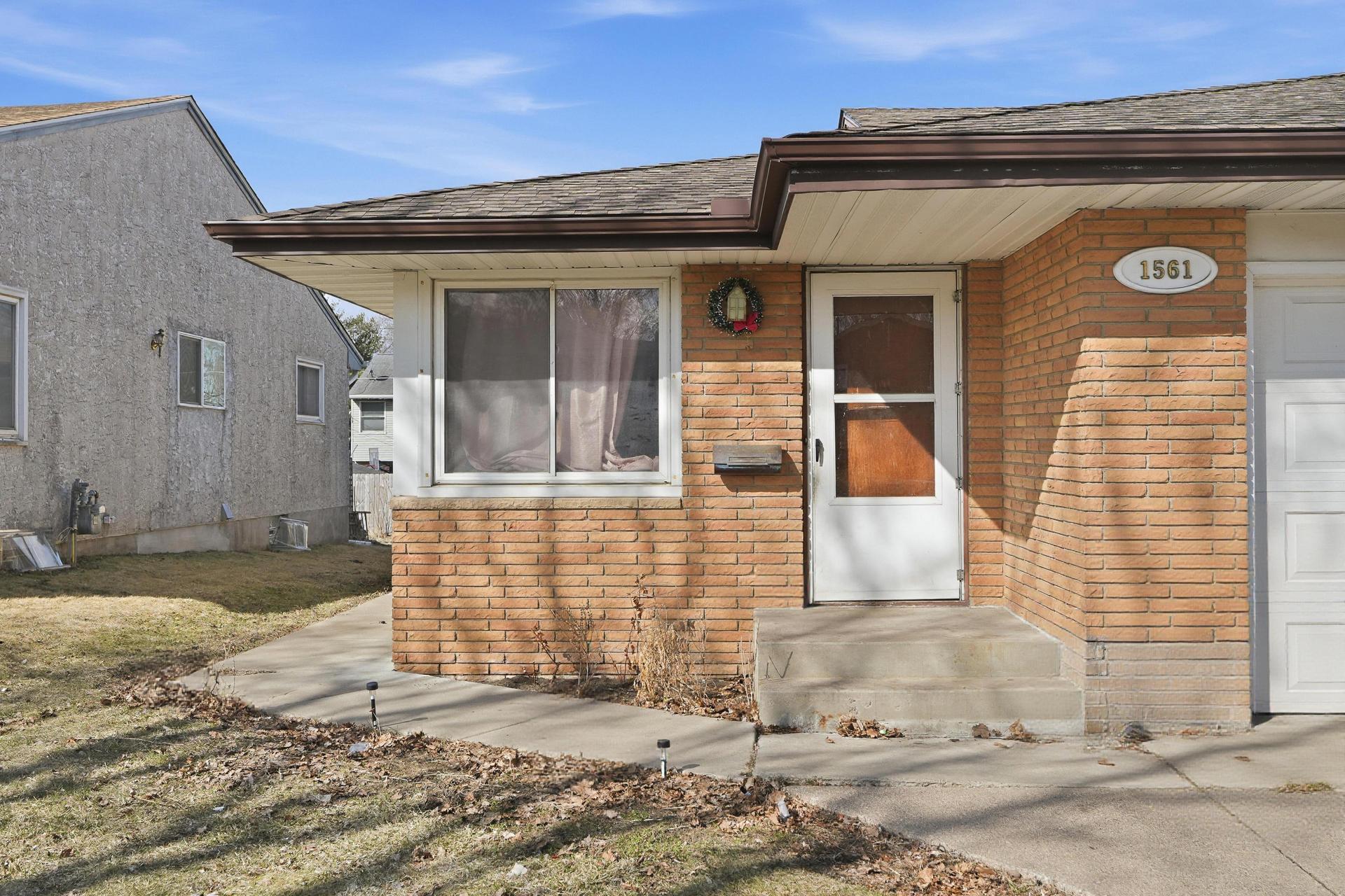 View of Twin Home at 1561 Clarence Street, Saint Paul - Mike Wilen | Minnesota Team Real Estate
