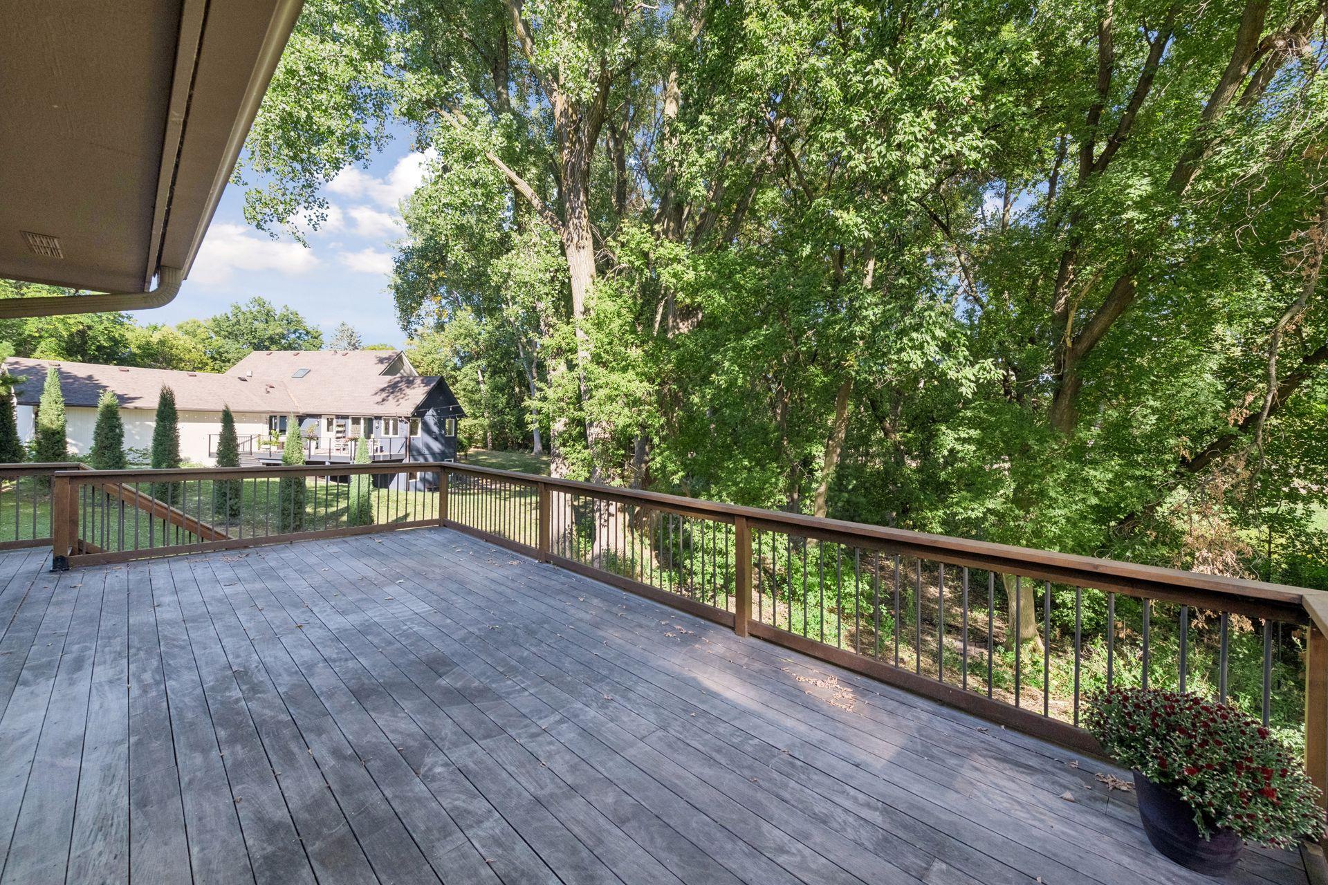 View of Residential at 6619 Londonderry Drive, Edina MN 55436, Edina (53 of 58) - Mike Wilen | Minnesota Team Real Estate