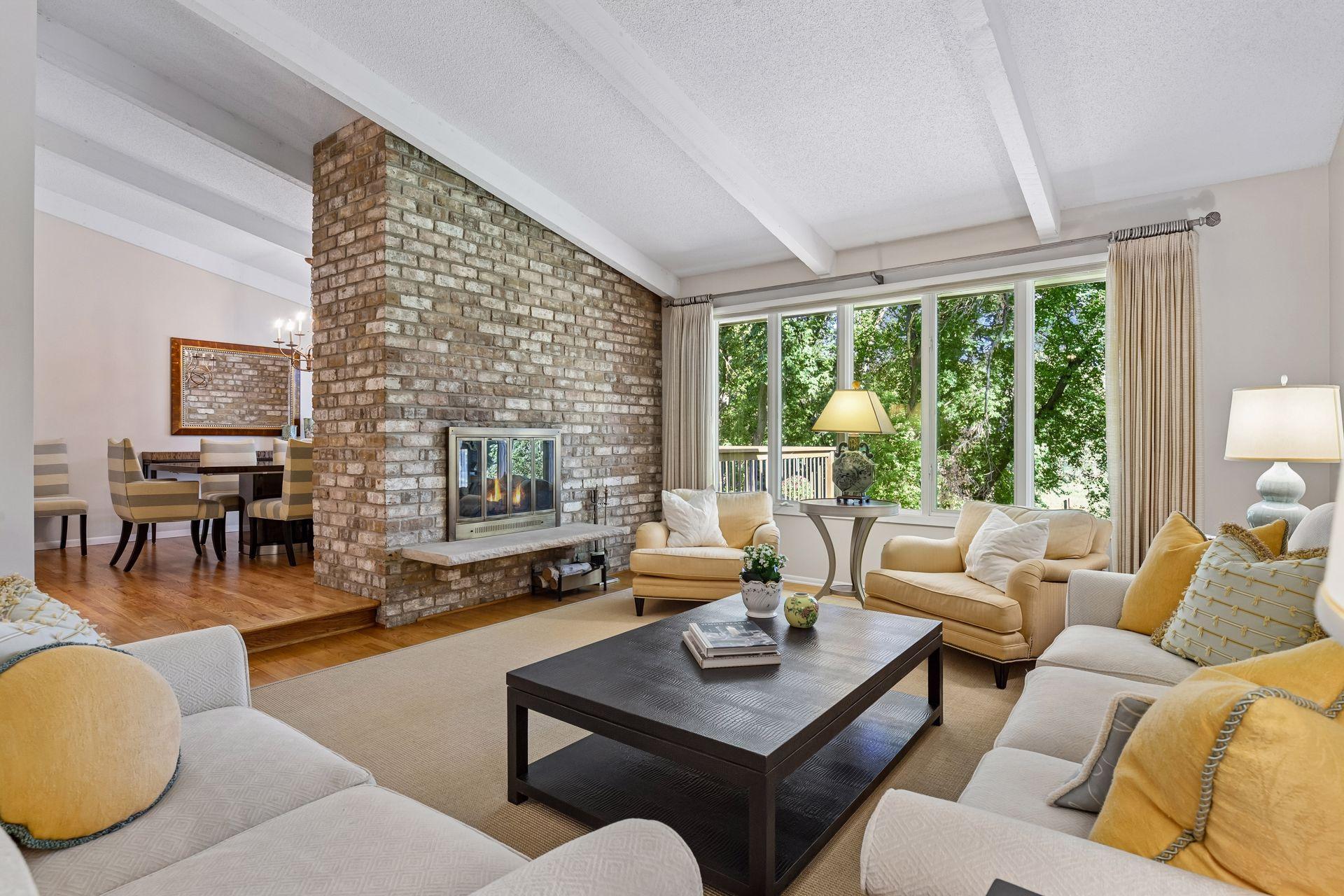 View of Residential at 6619 Londonderry Drive, Edina MN 55436, Edina (11 of 58) - Mike Wilen | Minnesota Team Real Estate