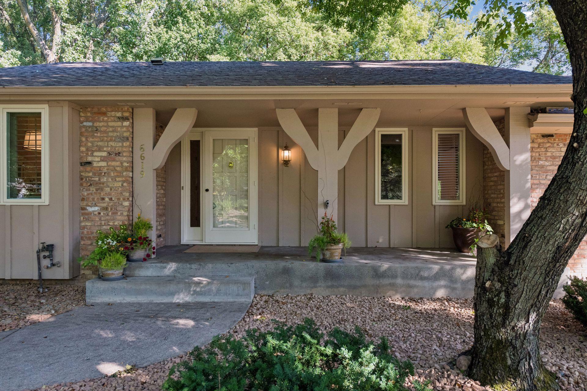 View of Residential at 6619 Londonderry Drive, Edina MN 55436, Edina (3 of 58) - Mike Wilen | Minnesota Team Real Estate