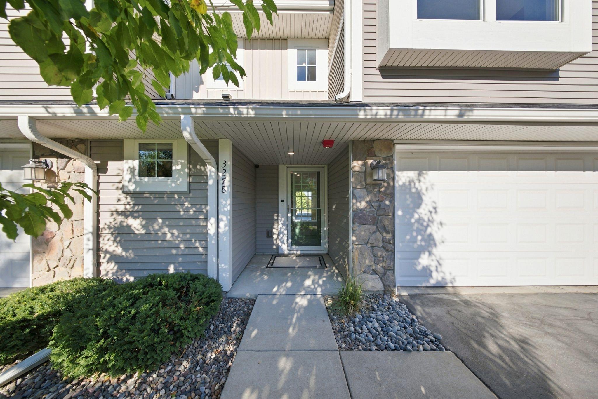 View of Residential at 3278 Lakewood Trail, Woodbury MN 55129, Woodbury (22 of 33) - Mike Wilen | Minnesota Team Real Estate