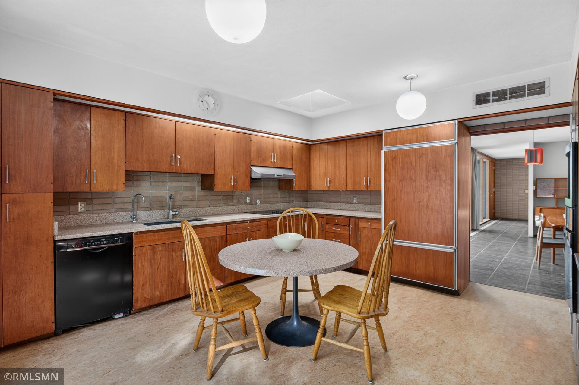 View of Residential at 4380 Reiland Lane, Shoreview MN 55126, Shoreview (44 of 71) - Mike Wilen | Minnesota Team Real Estate