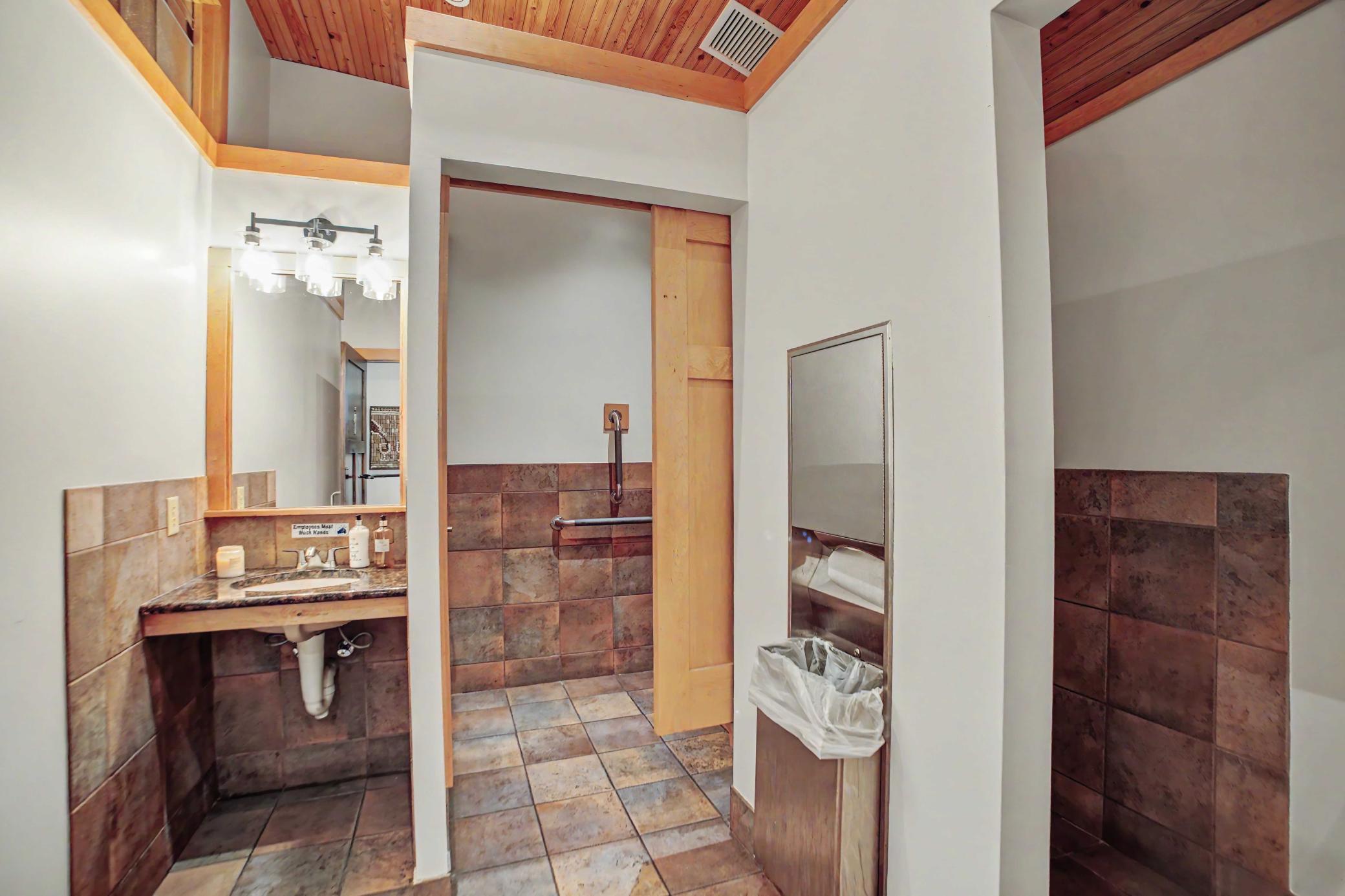 View of Commercial Sale at 328 5th Avenue, Bayport MN 55003, Bayport (57 of 75) - Mike Wilen | Minnesota Team Real Estate