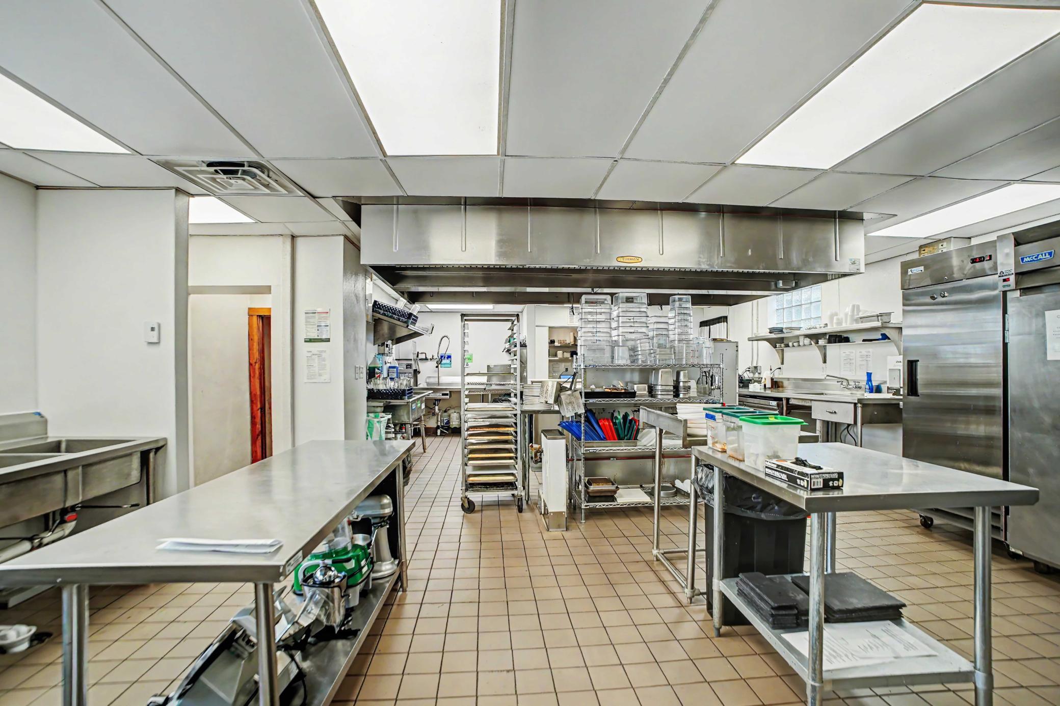 View of Commercial Sale at 328 5th Avenue, Bayport MN 55003, Bayport (47 of 75) - Mike Wilen | Minnesota Team Real Estate