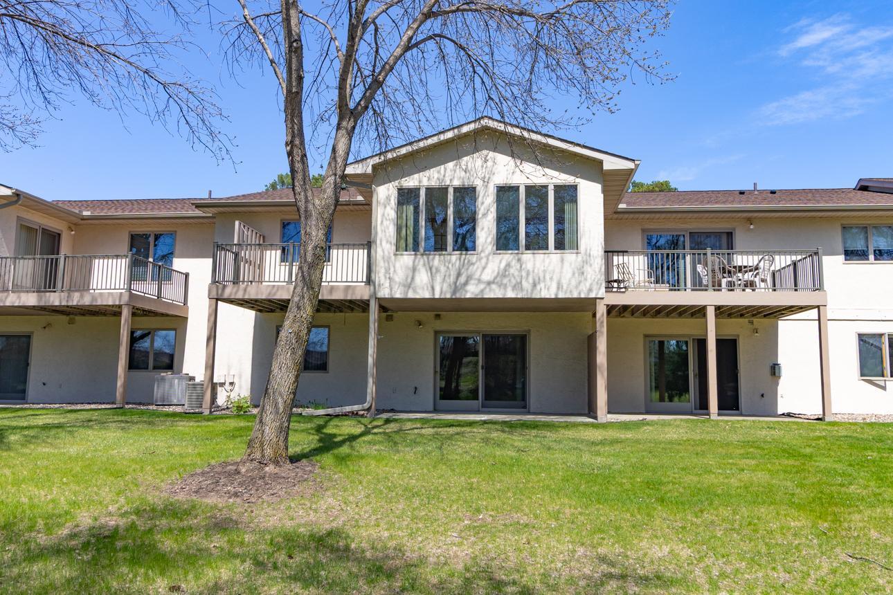 View of Residential at 2224 Pinewood Drive, Shakopee MN 55379, Shakopee (35 of 37) - Mike Wilen | Minnesota Team Real Estate
