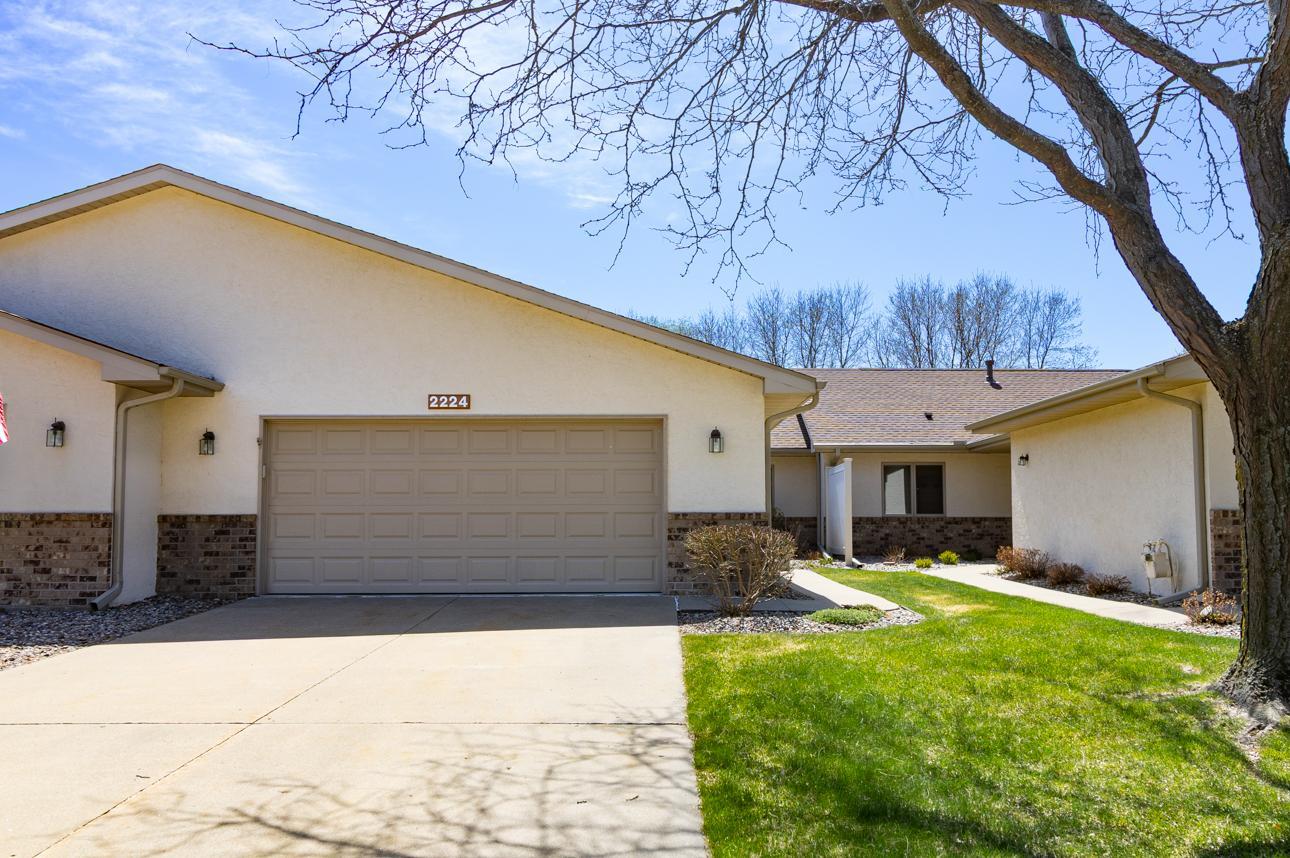 View of Residential at 2224 Pinewood Drive, Shakopee MN 55379, Shakopee (37 of 37) - Mike Wilen | Minnesota Team Real Estate