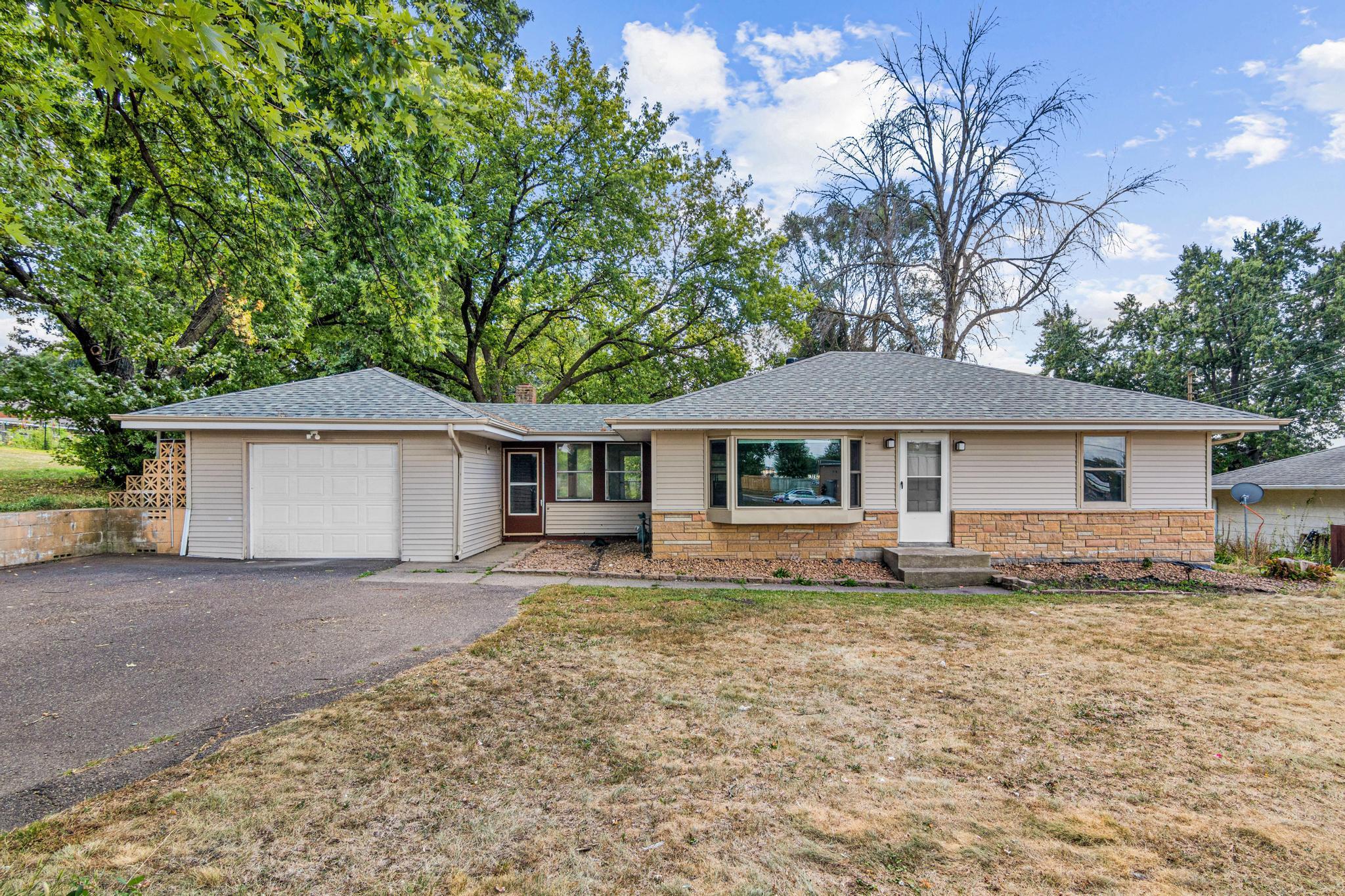 View of Residential at 1976 Radatz Avenue, Maplewood MN 55109, Maplewood - Mike Wilen | Minnesota Team Real Estate