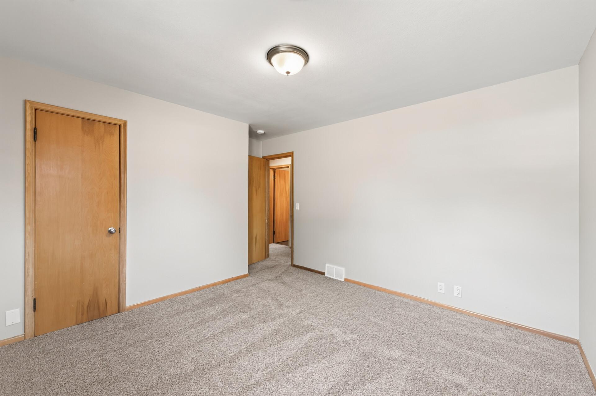 View of Residential at 424 4th Avenue, Osseo MN 55369, Osseo (15 of 27) - Mike Wilen | Minnesota Team Real Estate