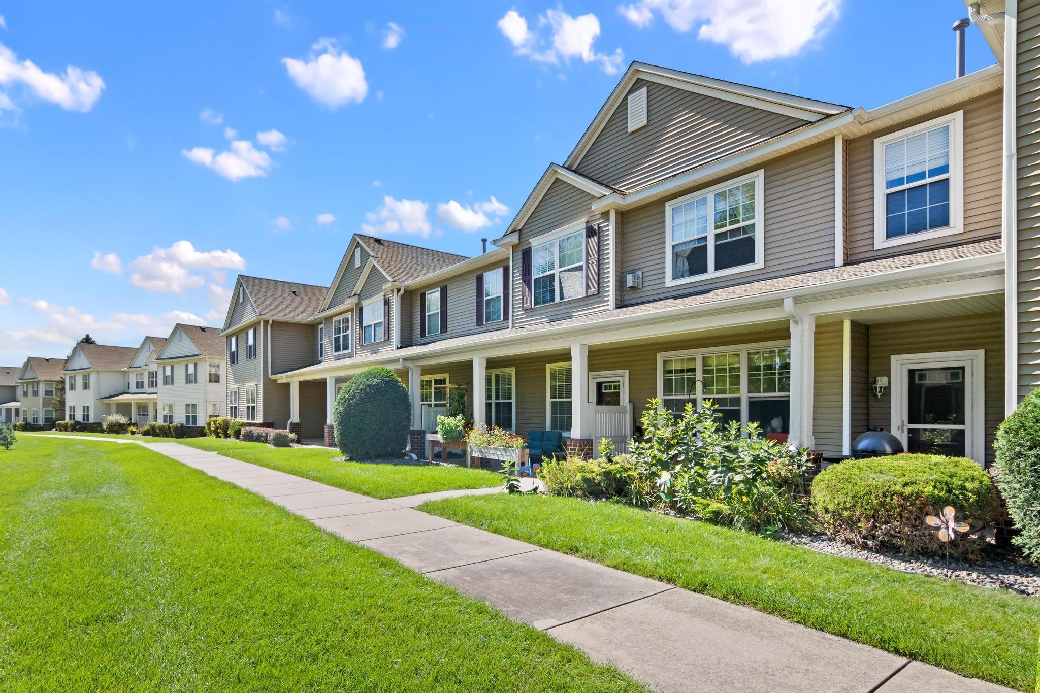 View of (TH) Side x Side at 4828 Bisset Lane, Inver Grove Heights - Mike Wilen | Minnesota Team Real Estate