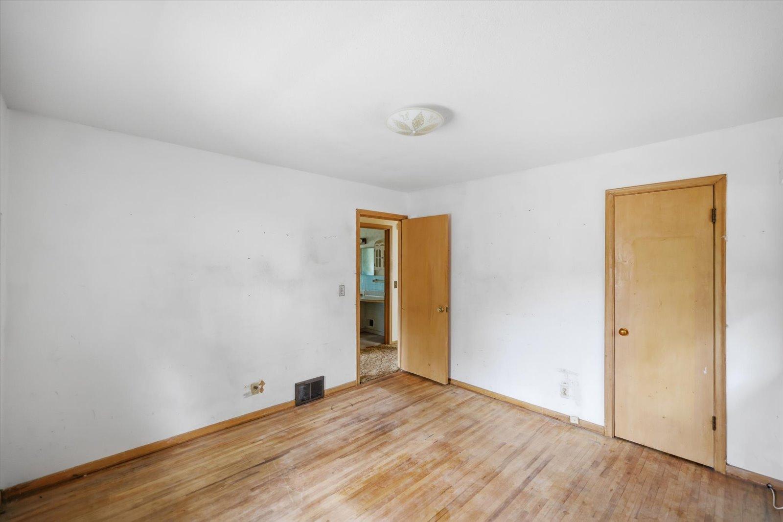 View of Residential at 8680 Granada Avenue, Cottage Grove MN 55016, Cottage Grove (10 of 37) - Mike Wilen | Minnesota Team Real Estate
