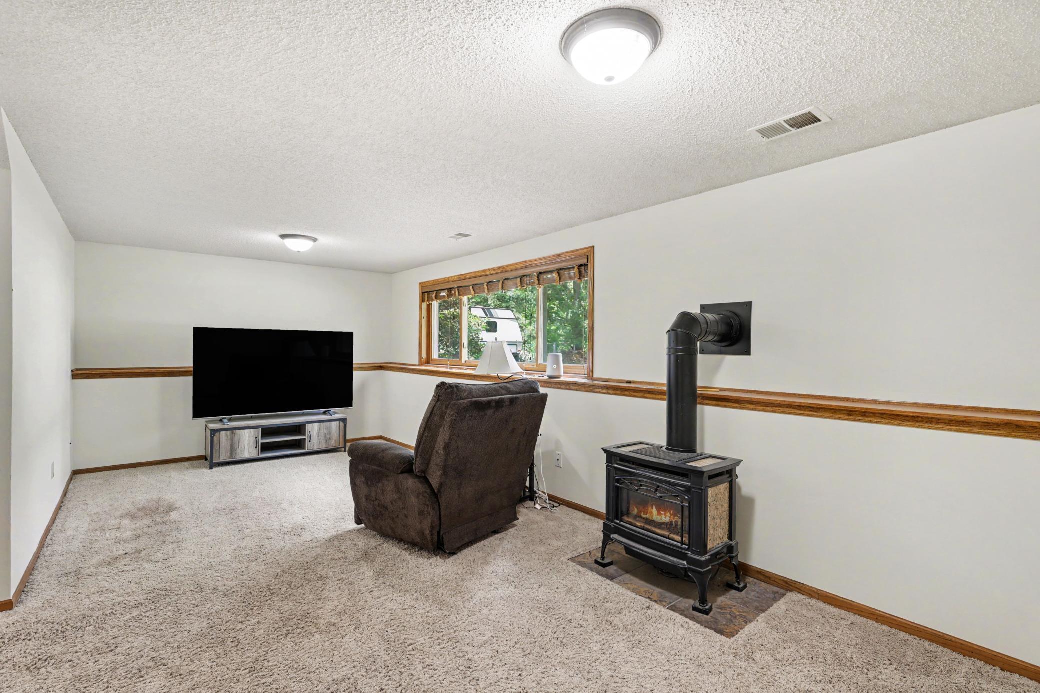 View of Residential at 14372 Jonquil Street, Andover MN 55304, Andover (20 of 31) - Mike Wilen | Minnesota Team Real Estate