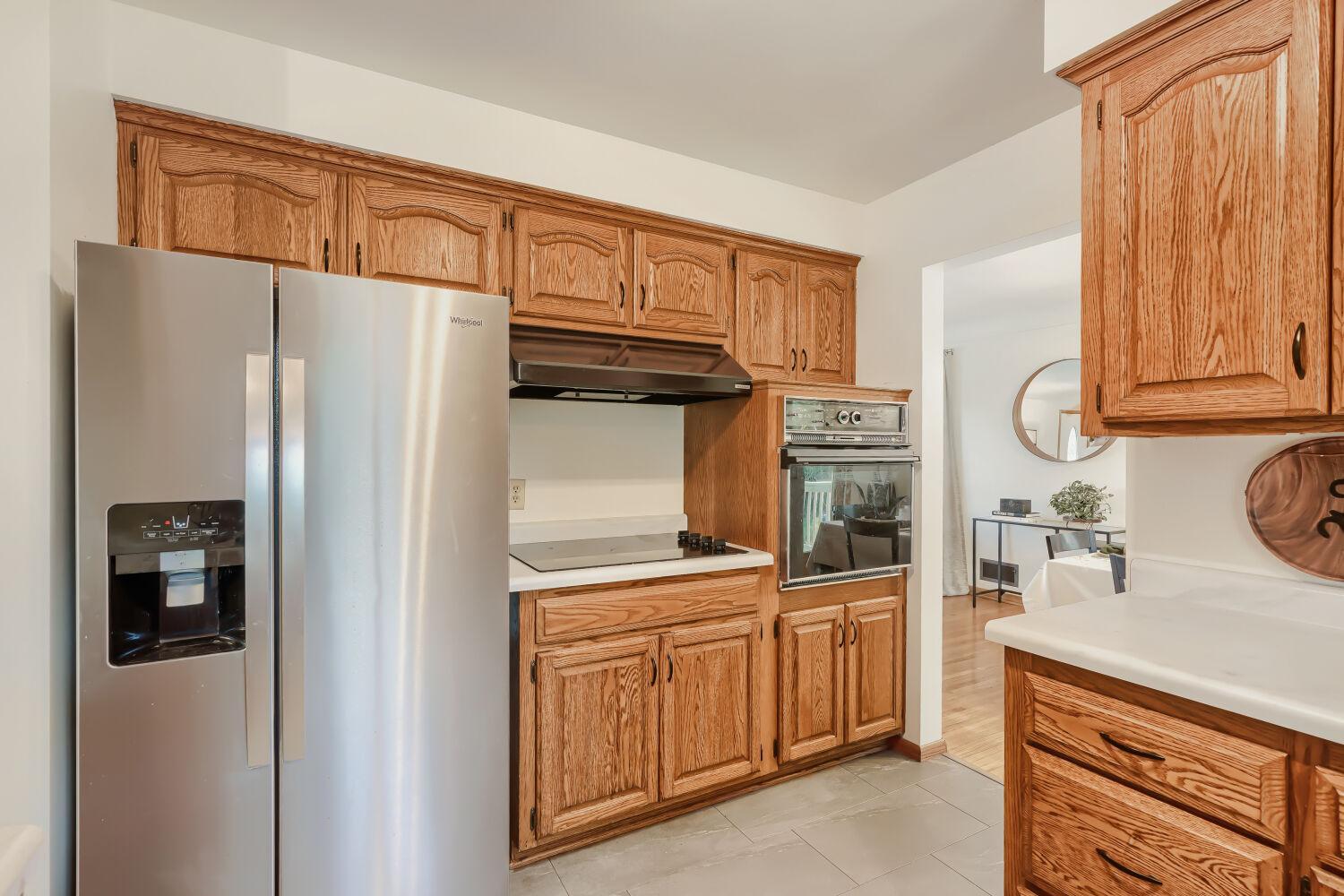 View of Residential at 334 Edith Drive, West Saint Paul MN 55118, West Saint Paul (12 of 28) - Mike Wilen | Minnesota Team Real Estate