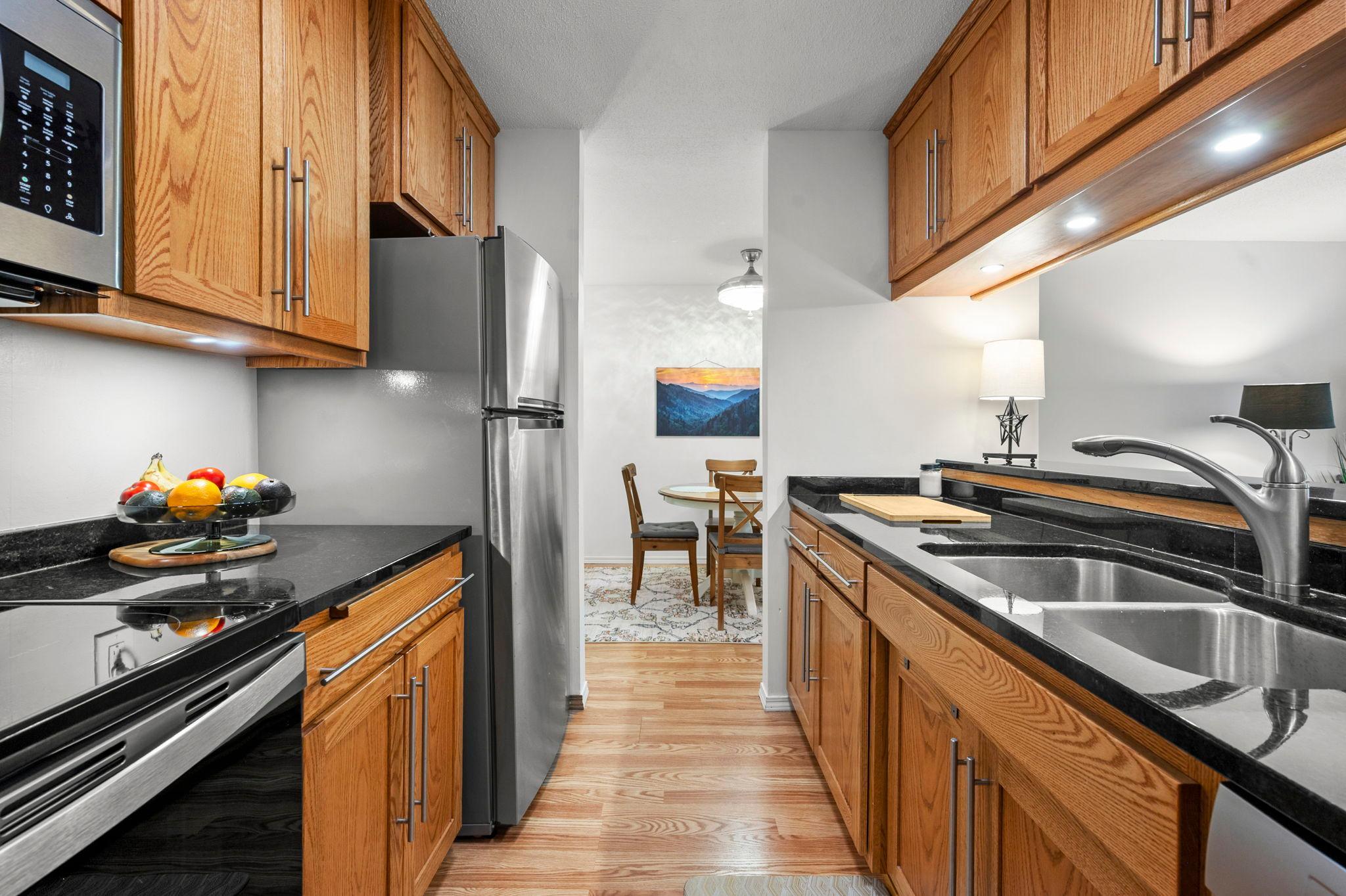 View of Residential at 2800 Hamline Avenue #311, Roseville MN 55113, Roseville (11 of 35) - Mike Wilen | Minnesota Team Real Estate
