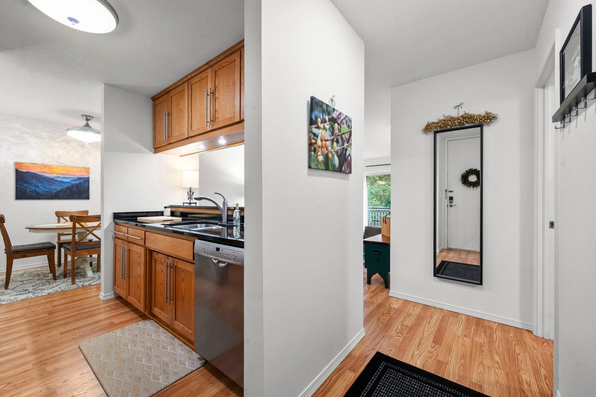 View of Residential at 2800 Hamline Avenue #311, Roseville MN 55113, Roseville (13 of 35) - Mike Wilen | Minnesota Team Real Estate