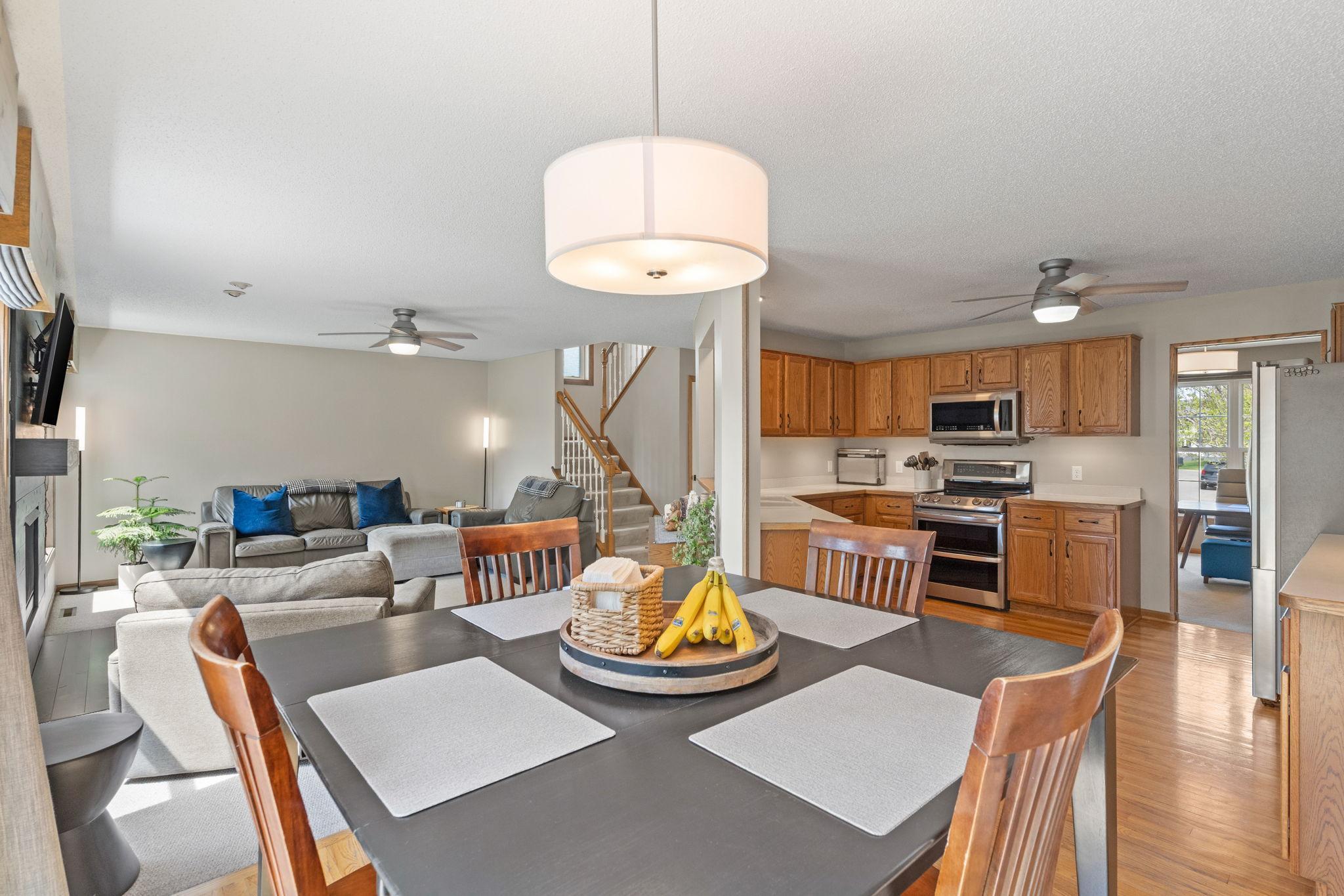View of Residential at 8018 Greenbriar Lane, Woodbury MN 55125, Woodbury (17 of 58) - Mike Wilen | Minnesota Team Real Estate