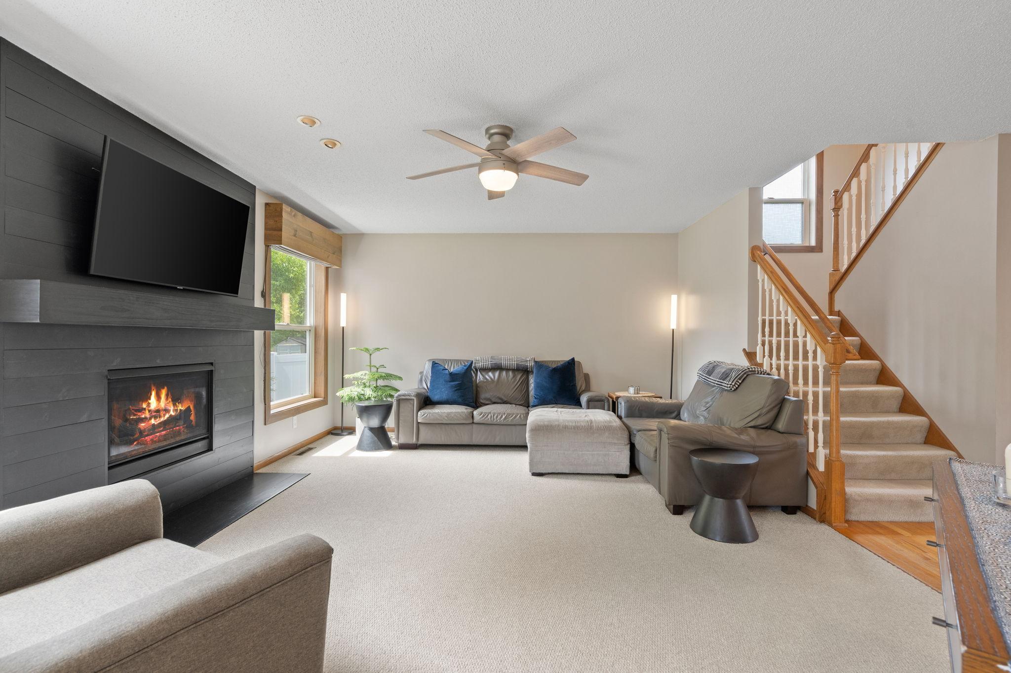 View of Residential at 8018 Greenbriar Lane, Woodbury MN 55125, Woodbury (11 of 58) - Mike Wilen | Minnesota Team Real Estate