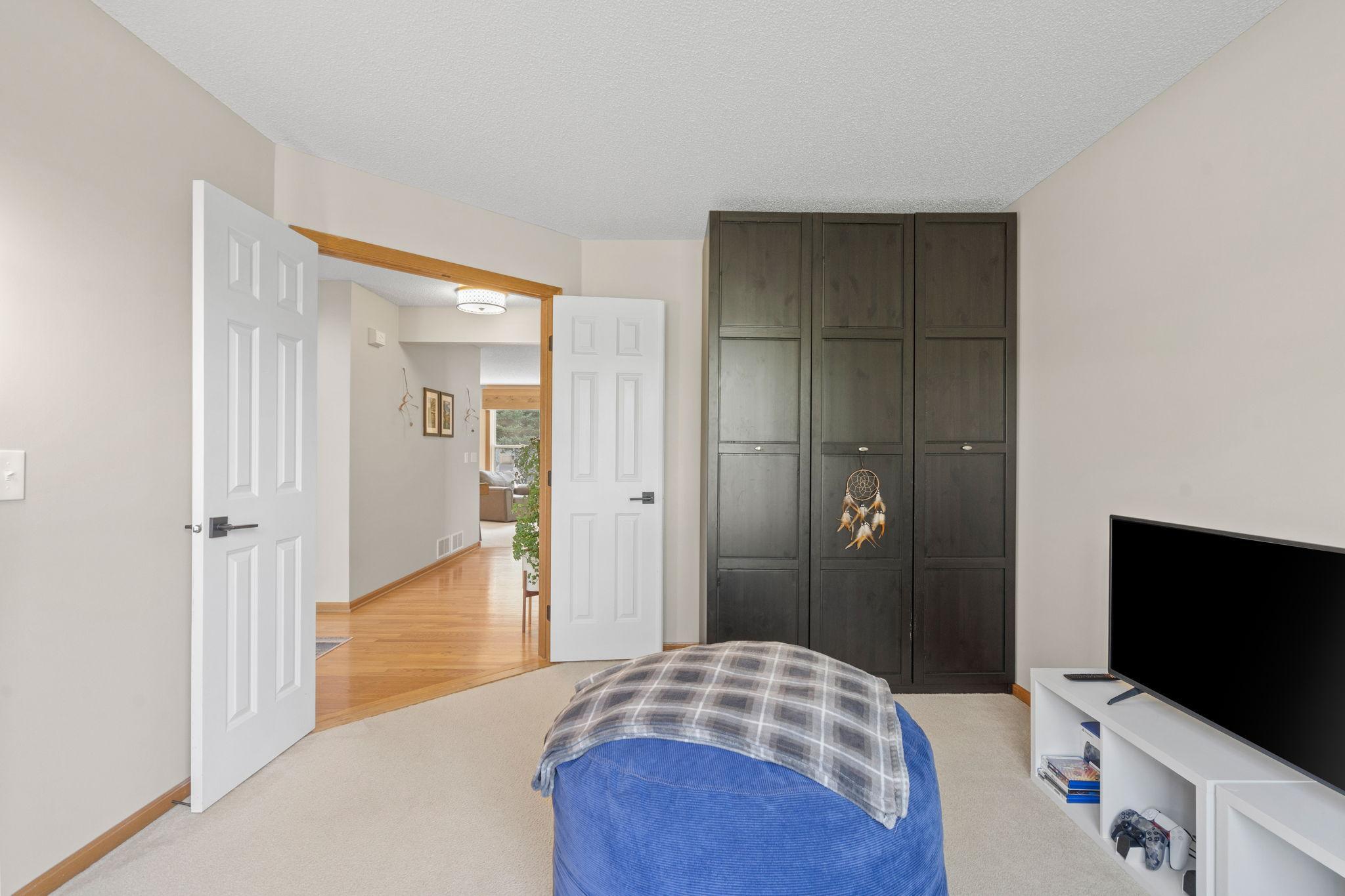 View of Residential at 8018 Greenbriar Lane, Woodbury MN 55125, Woodbury (6 of 58) - Mike Wilen | Minnesota Team Real Estate