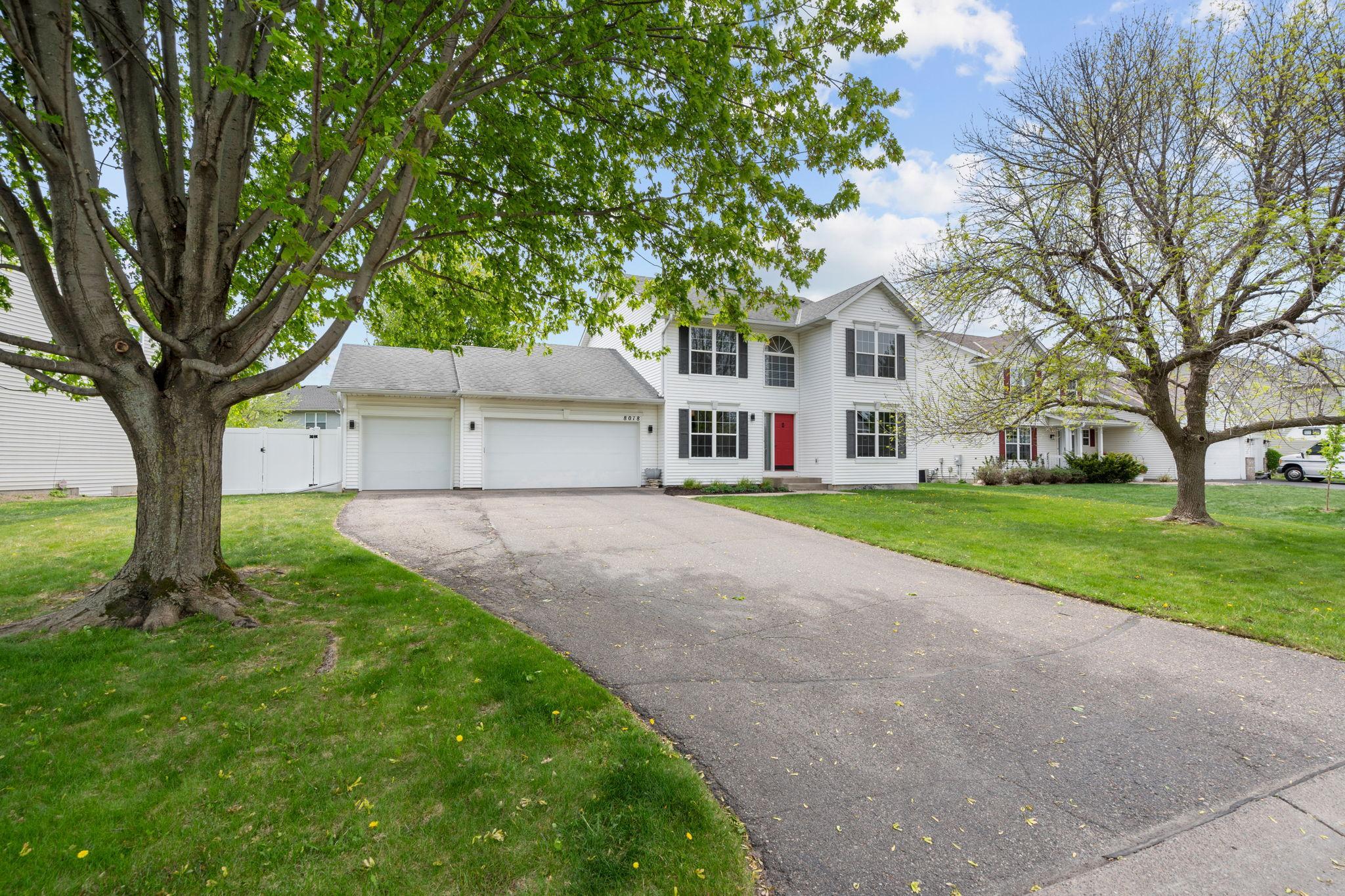 View of Residential at 8018 Greenbriar Lane, Woodbury MN 55125, Woodbury (57 of 58) - Mike Wilen | Minnesota Team Real Estate