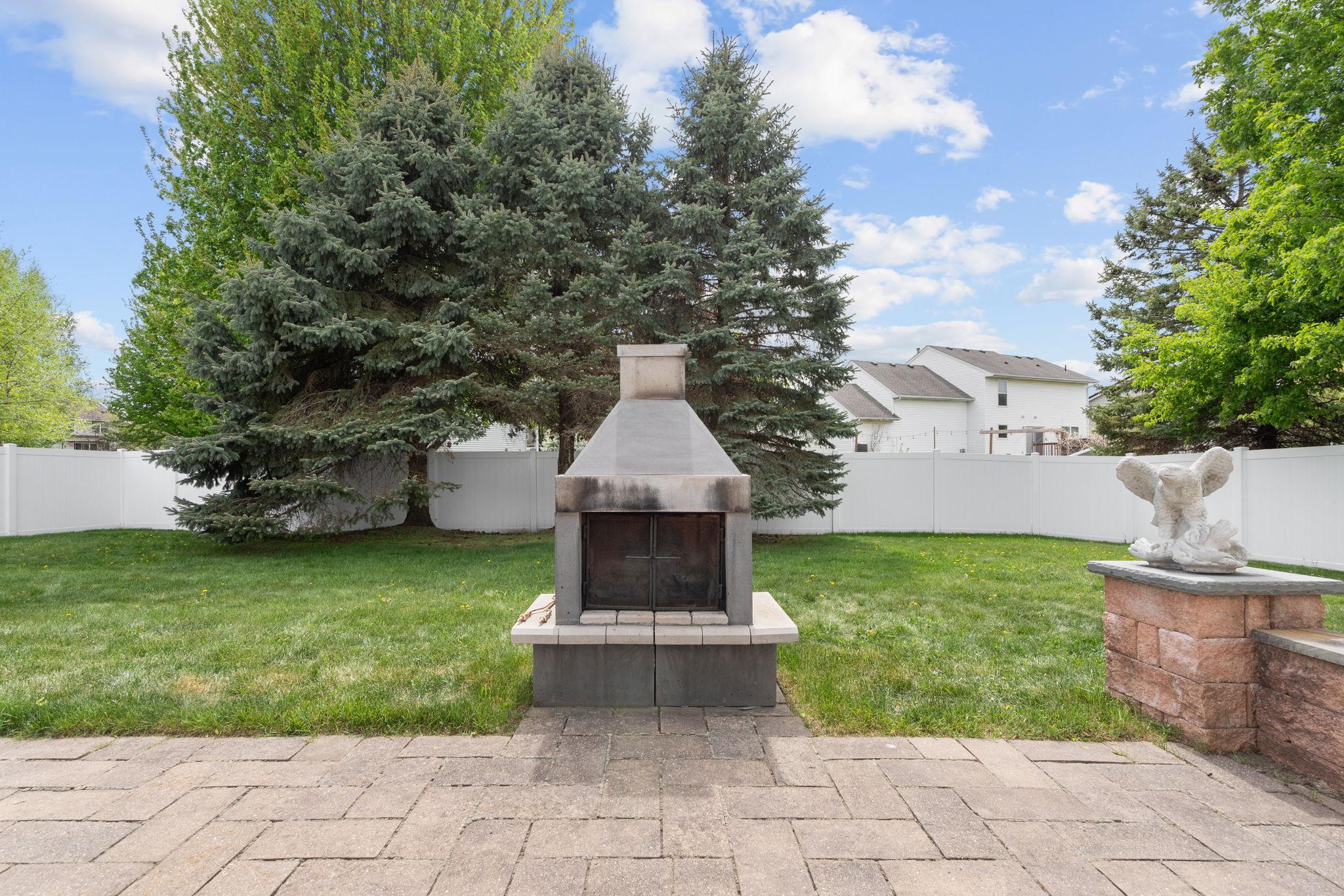 View of Residential at 8018 Greenbriar Lane, Woodbury MN 55125, Woodbury (51 of 58) - Mike Wilen | Minnesota Team Real Estate