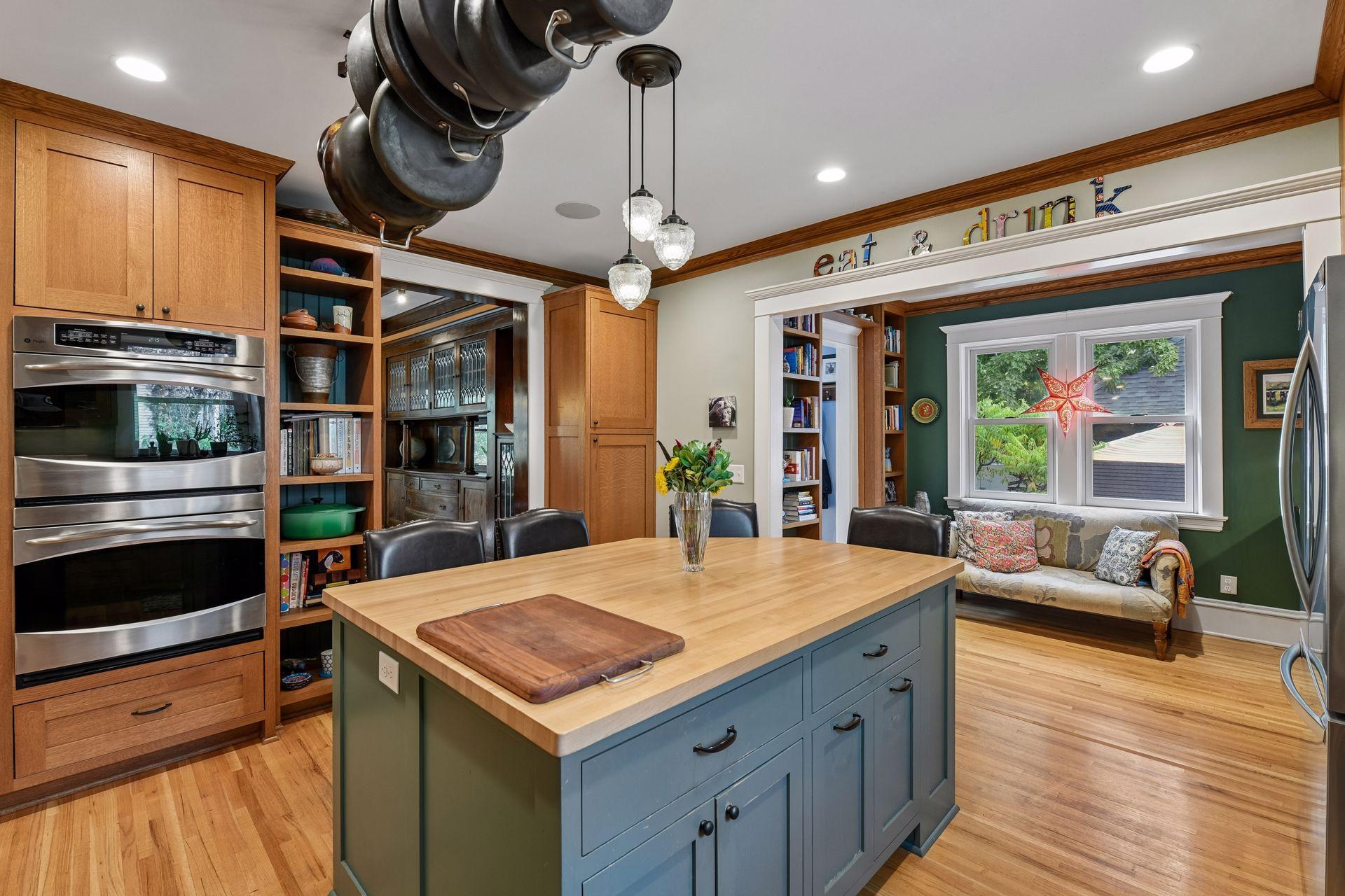 View of Residential at 2024 Emerson Avenue, Minneapolis MN 55405, Minneapolis (14 of 63) - Mike Wilen | Minnesota Team Real Estate