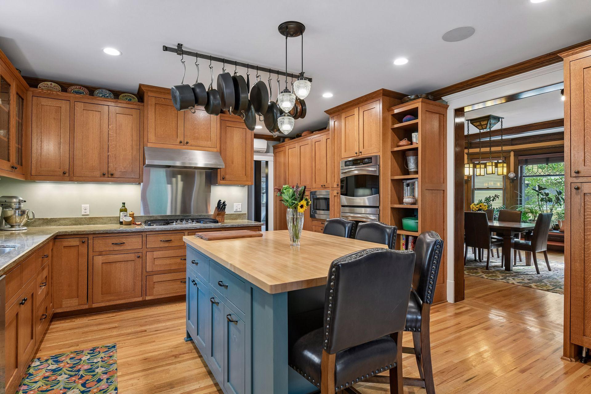 View of Residential at 2024 Emerson Avenue, Minneapolis MN 55405, Minneapolis (4 of 63) - Mike Wilen | Minnesota Team Real Estate