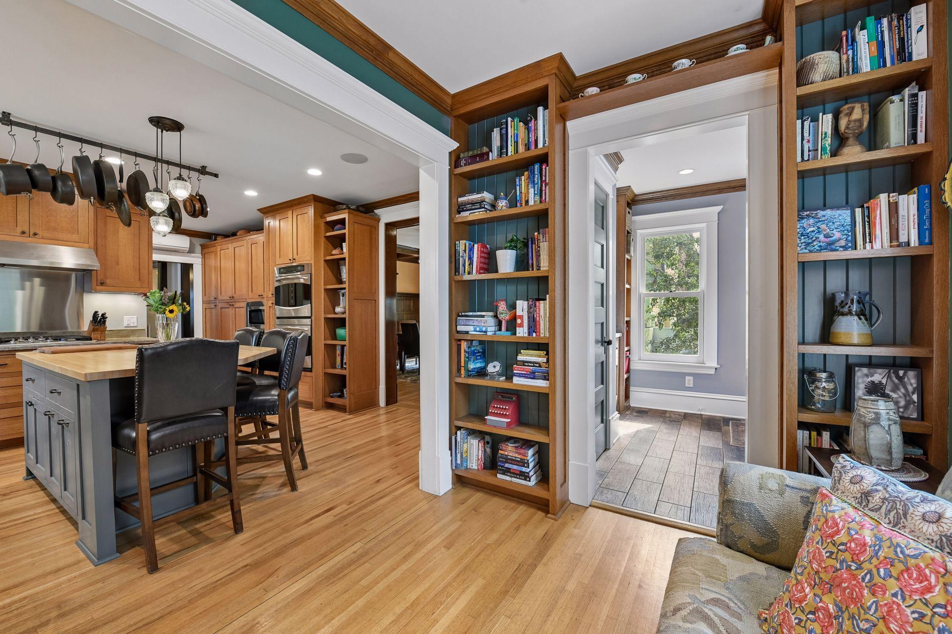 View of Residential at 2024 Emerson Avenue, Minneapolis MN 55405, Minneapolis (6 of 63) - Mike Wilen | Minnesota Team Real Estate