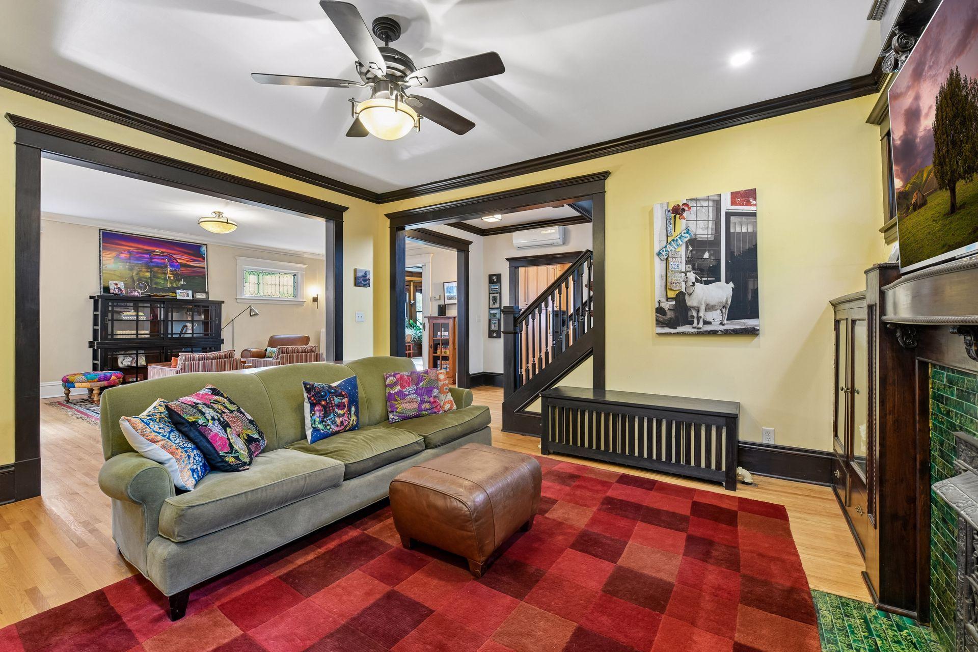 View of Residential at 2024 Emerson Avenue, Minneapolis MN 55405, Minneapolis (23 of 63) - Mike Wilen | Minnesota Team Real Estate