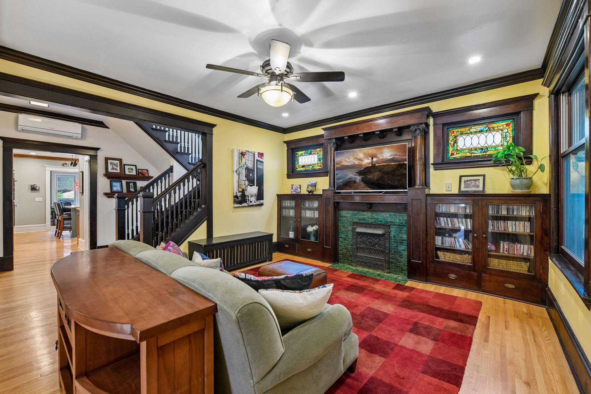 View of Residential at 2024 Emerson Avenue, Minneapolis MN 55405, Minneapolis (8 of 63) - Mike Wilen | Minnesota Team Real Estate