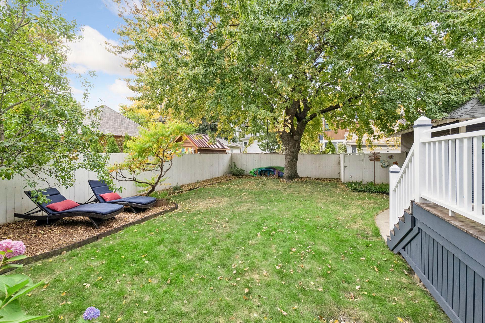 View of Residential at 2024 Emerson Avenue, Minneapolis MN 55405, Minneapolis (58 of 63) - Mike Wilen | Minnesota Team Real Estate