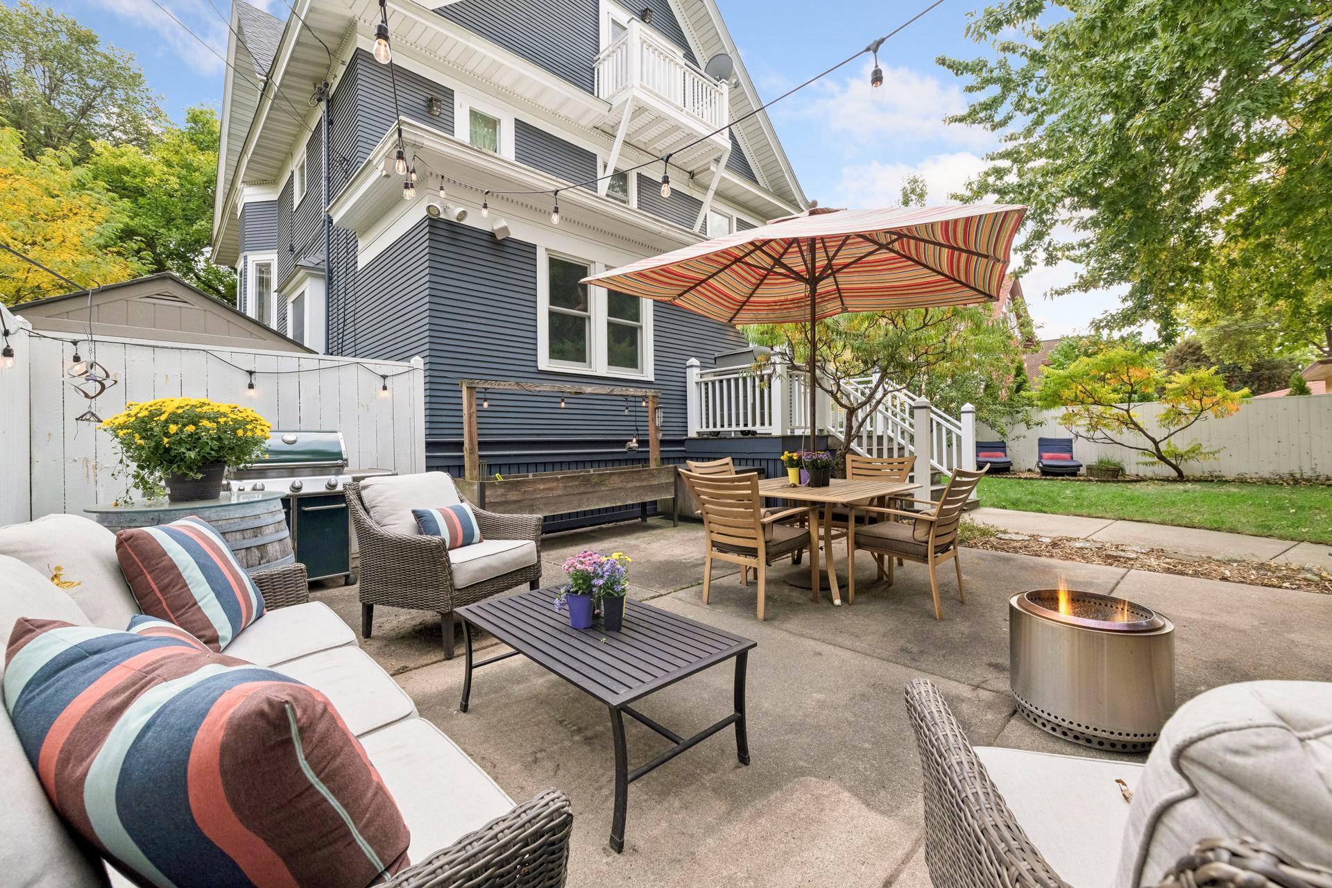 View of Residential at 2024 Emerson Avenue, Minneapolis MN 55405, Minneapolis (55 of 63) - Mike Wilen | Minnesota Team Real Estate