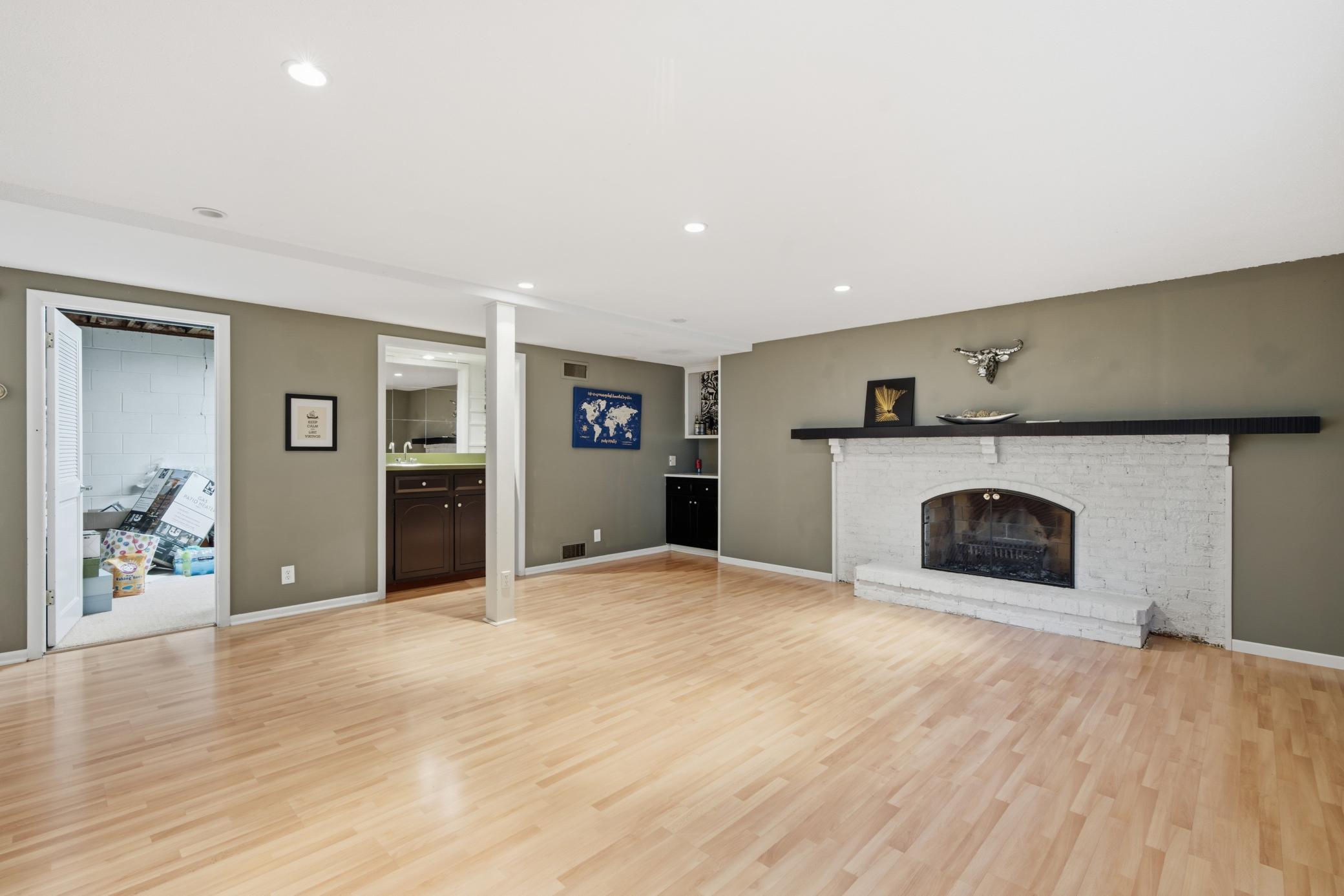View of Residential at 7001 Lanham Lane, Edina MN 55439, Edina (78 of 97) - Mike Wilen | Minnesota Team Real Estate